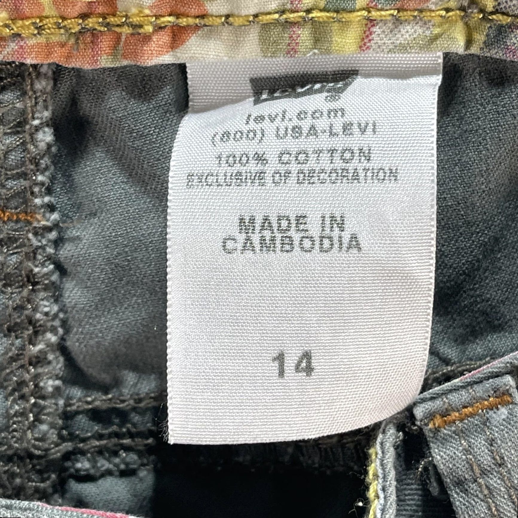 Levi's Levi's Chino Shorts Womens 14 Gray 100% Cotton Cuffed Pockets Flat Front Tab Twills Vintage 1955 LSC Womens Size 36" / US 14 / IT 50 - 6 Thumbnail