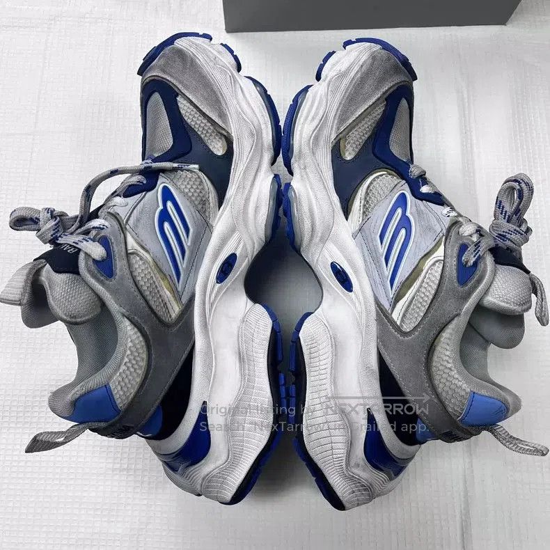 Balenciaga Balenciaga Cargo Sneakers Size 42 for Sale. Size US 9 / EU 42 - 5 Thumbnail