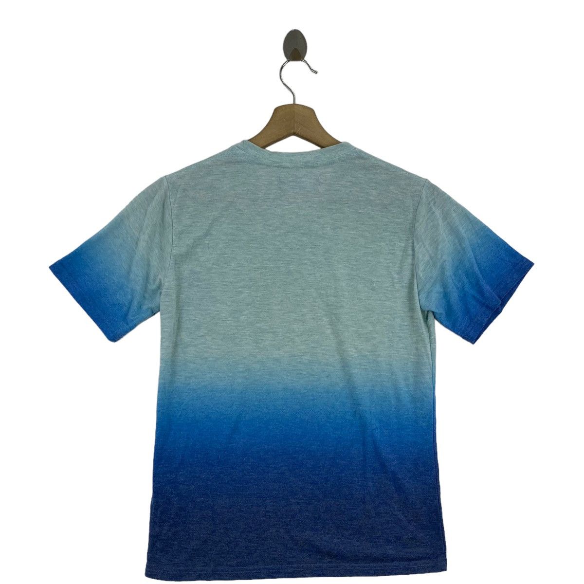 Katharine Hamnett London KATHARINE HAMNETT Gradient Blue With Pocket V-neck Short Size US S / EU 44-46 / 1 - 4 Thumbnail