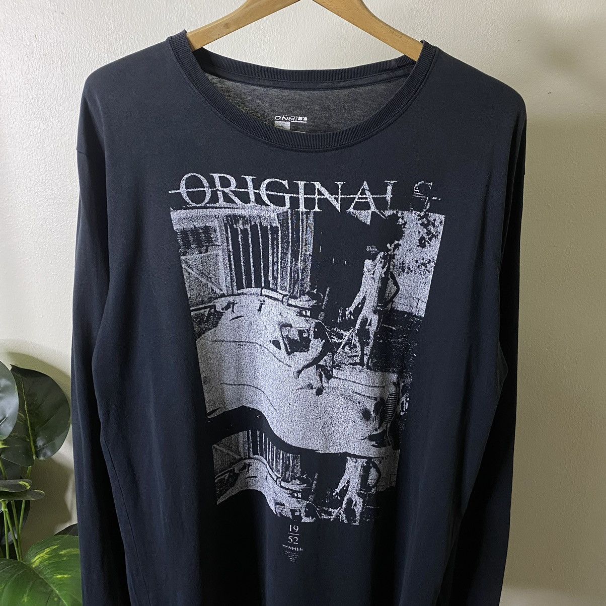 O'Neill Y2K Oneill Surf Rare Graphic LS Tee Size US XL / EU 56 / 4 - 2 Thumbnail