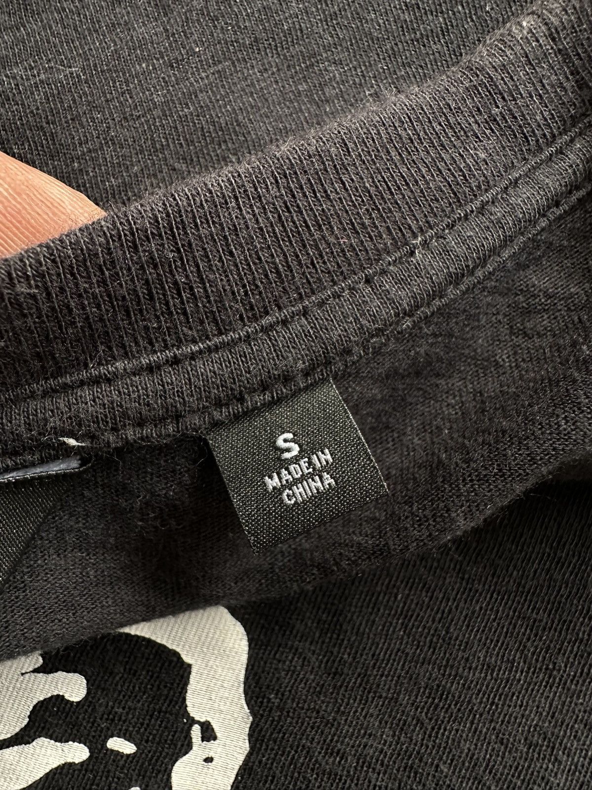 Undercover 2012 - Undercover by Jun Takahashi Uniqlo collection Size US S / EU 44-46 / 1 - 16 Thumbnail
