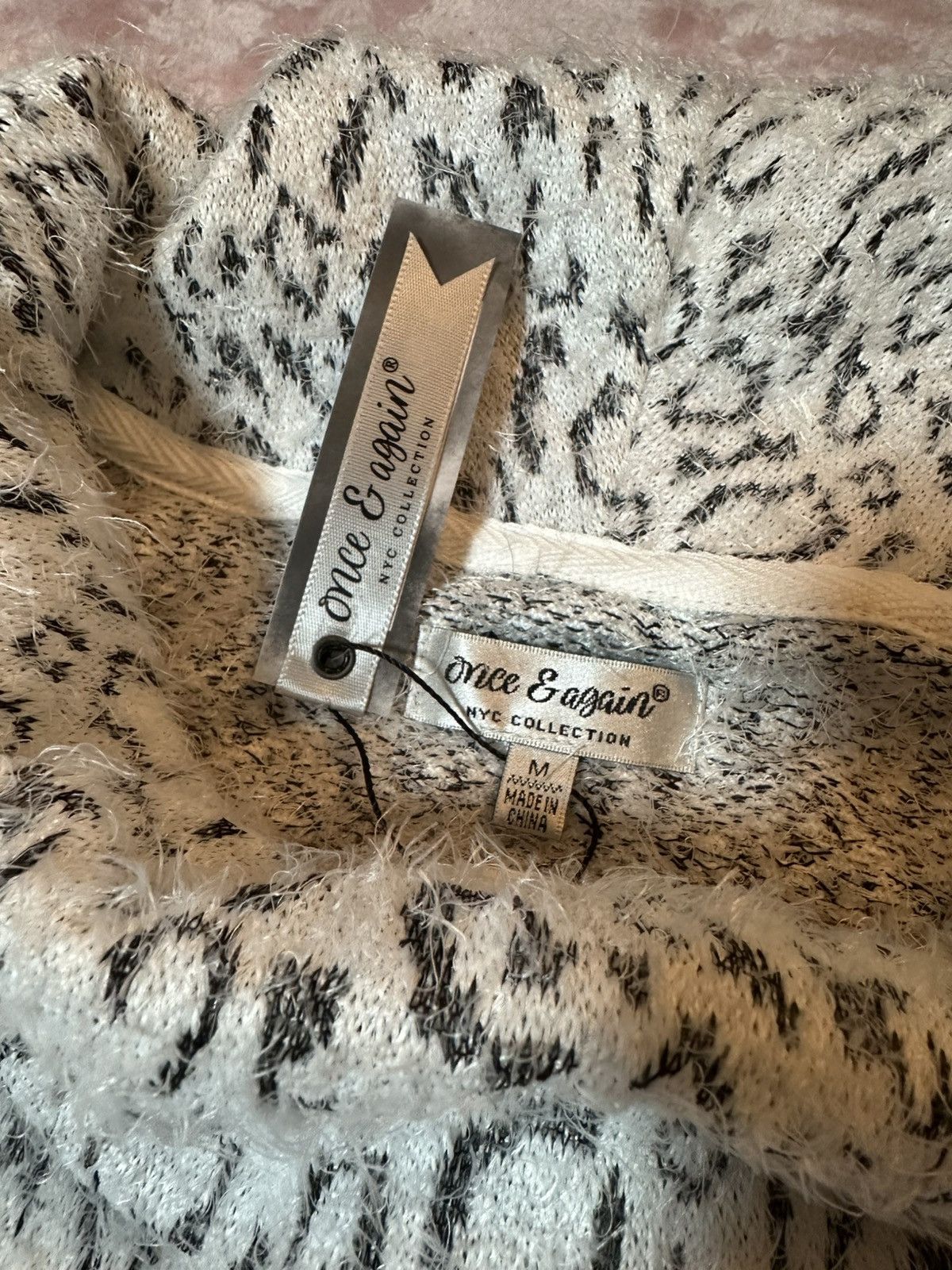 Other NWT Once & Again Gray Leopard Cowl Neck Textured Sweater Size M / US 6-8 / IT 42-44 - 2 Thumbnail