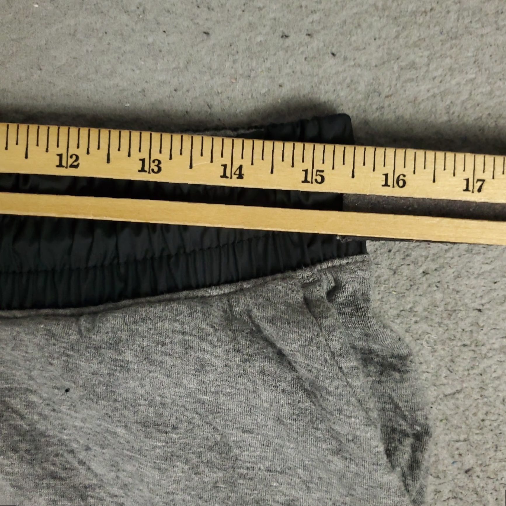 Nike Nike Pants Mens Large Gray Lace Tie Track Sweatpants Joggers Athletic Knit Pockets Elastic Waist Regular Size Type: Regular Size US 33 - 3 Thumbnail
