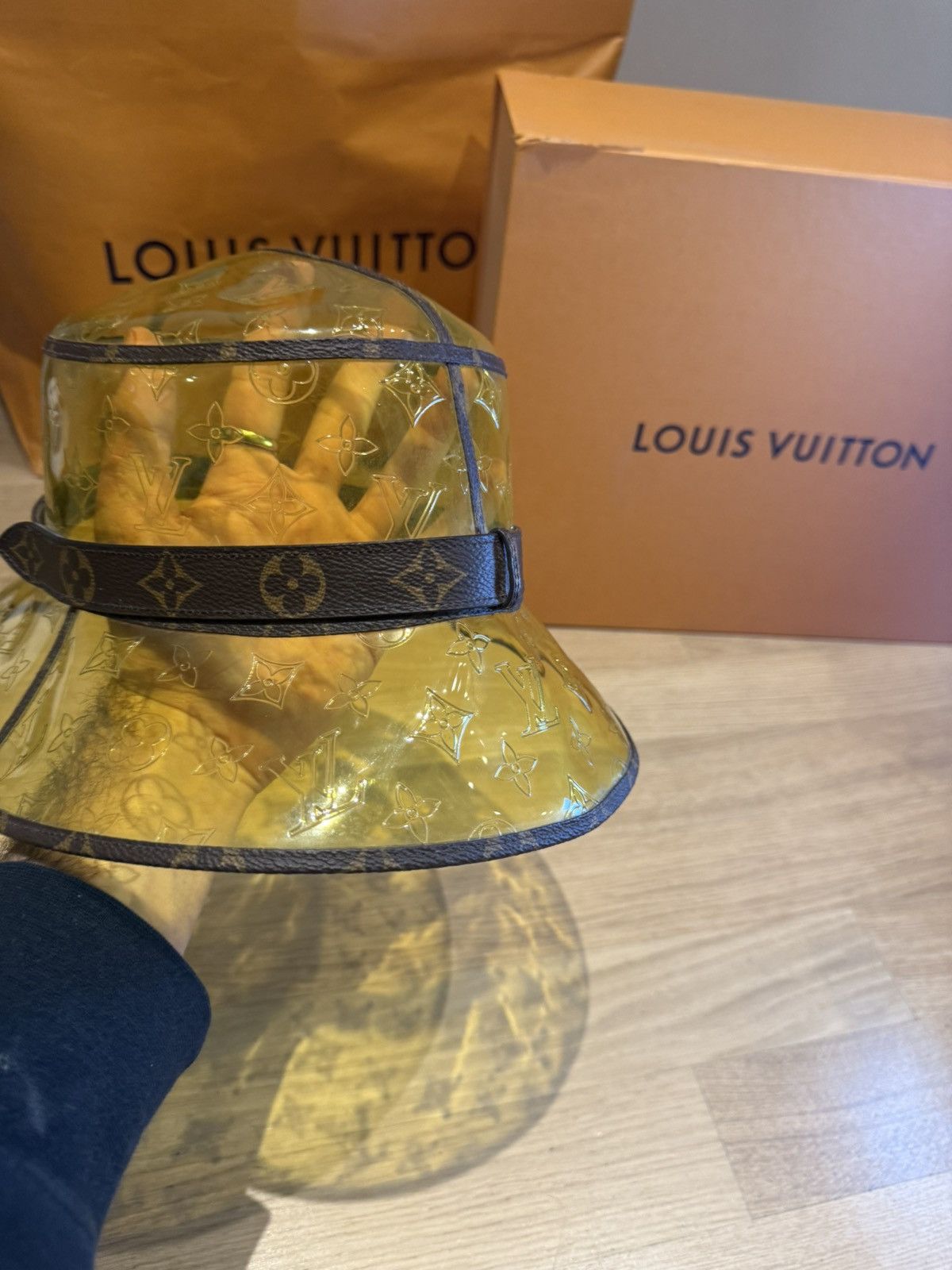 Louis Vuitton Louis Vuitton Bucket Hat Yellow Monogram (Rare Runway Piece) Size ONE SIZE - 7 Thumbnail