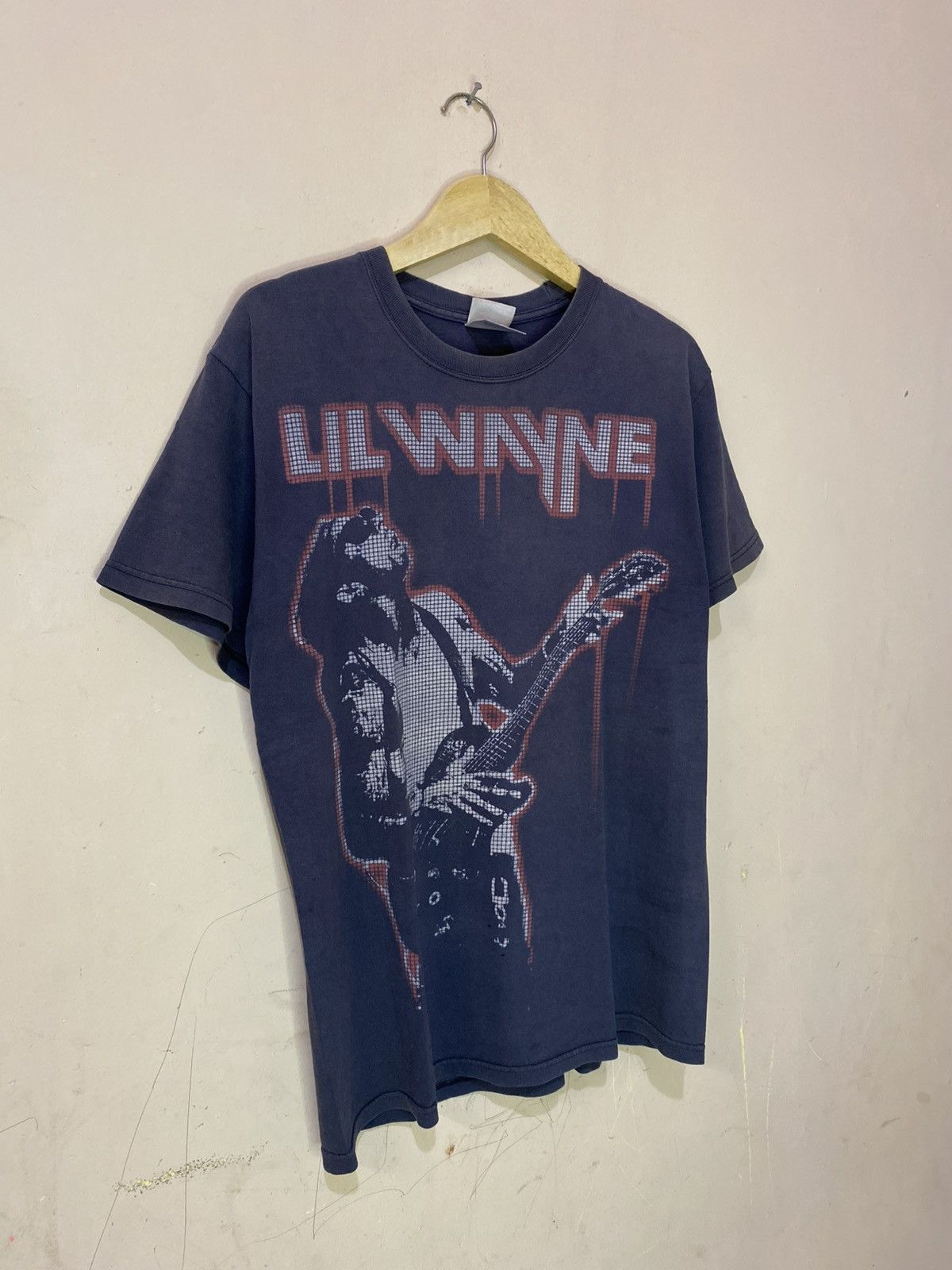 Band Tees 00s Lil Wayne Tour 2011 Tshirt Size US M / EU 48-50 / 2 - 2 Thumbnail
