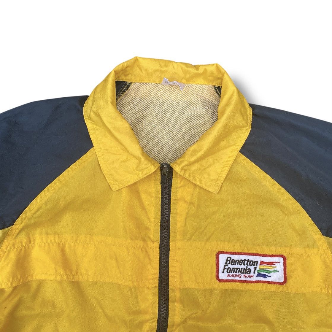 Benetton Vintage 90s Benetton Formula 1 Racing Team Light Jacket. Size US L / EU 52-54 / 3 - 3 Thumbnail