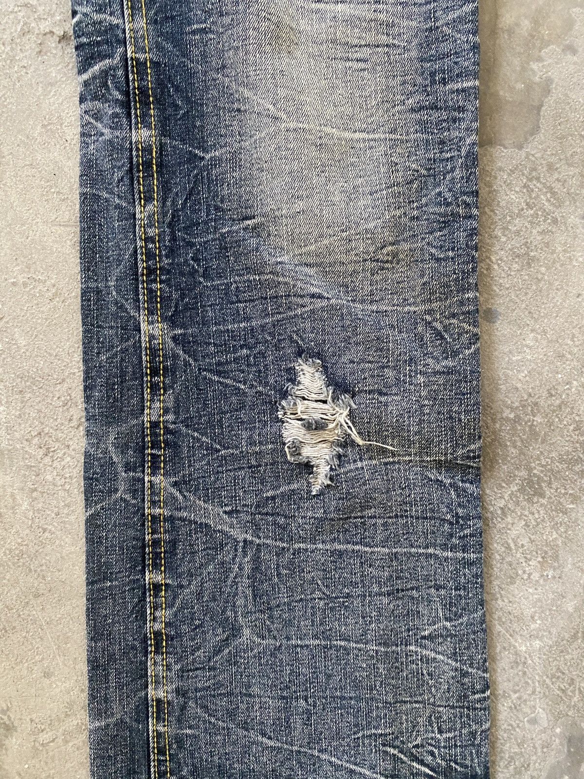 Japanese Brand Black Baccara - Studded Double Waist Clawmark Flare Denim Size US 32 / EU 48 - 10 Thumbnail