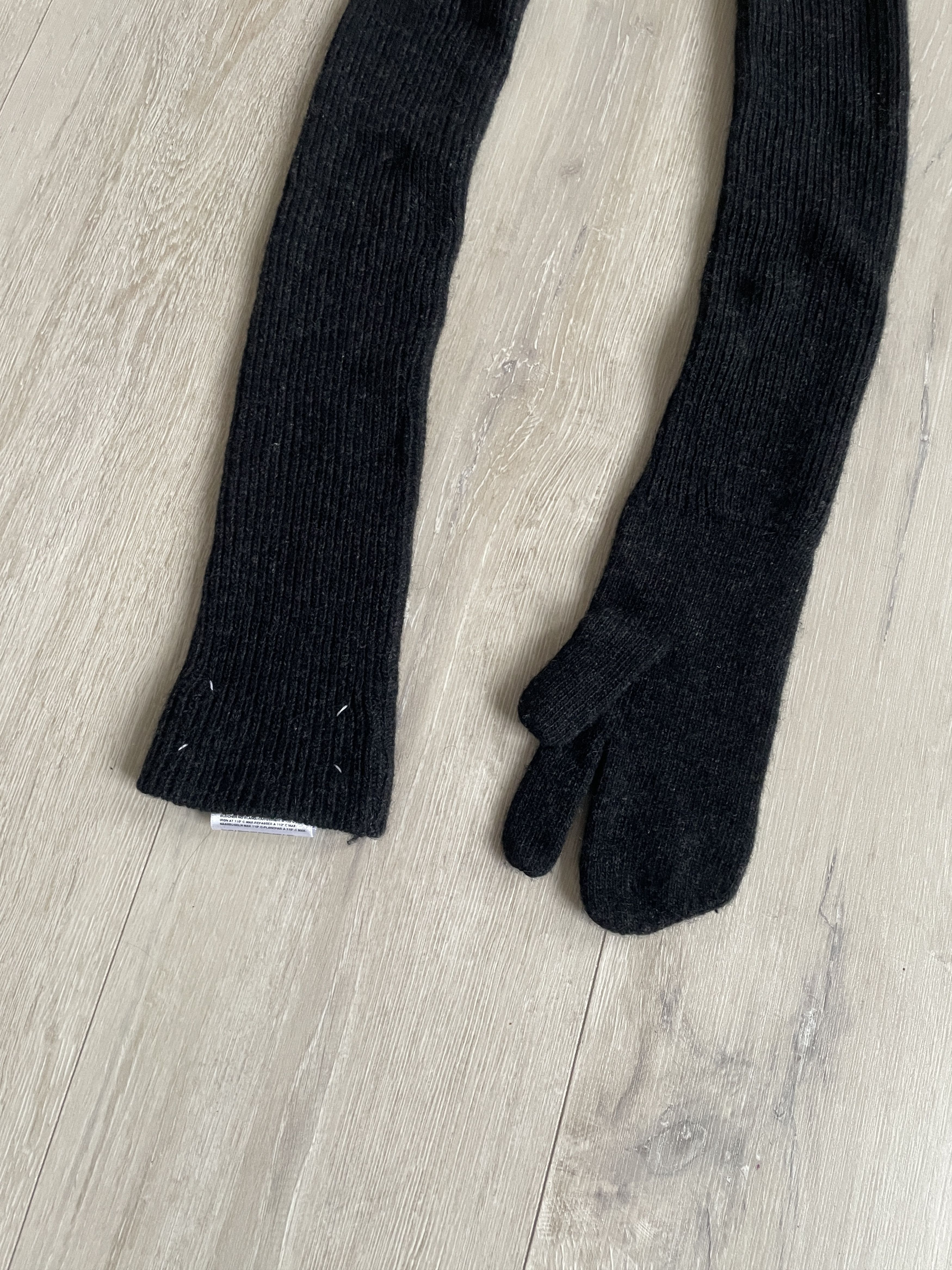 Maison Margiela Martin Margiela AW06 tabi gloves Size ONE SIZE - 6 Thumbnail
