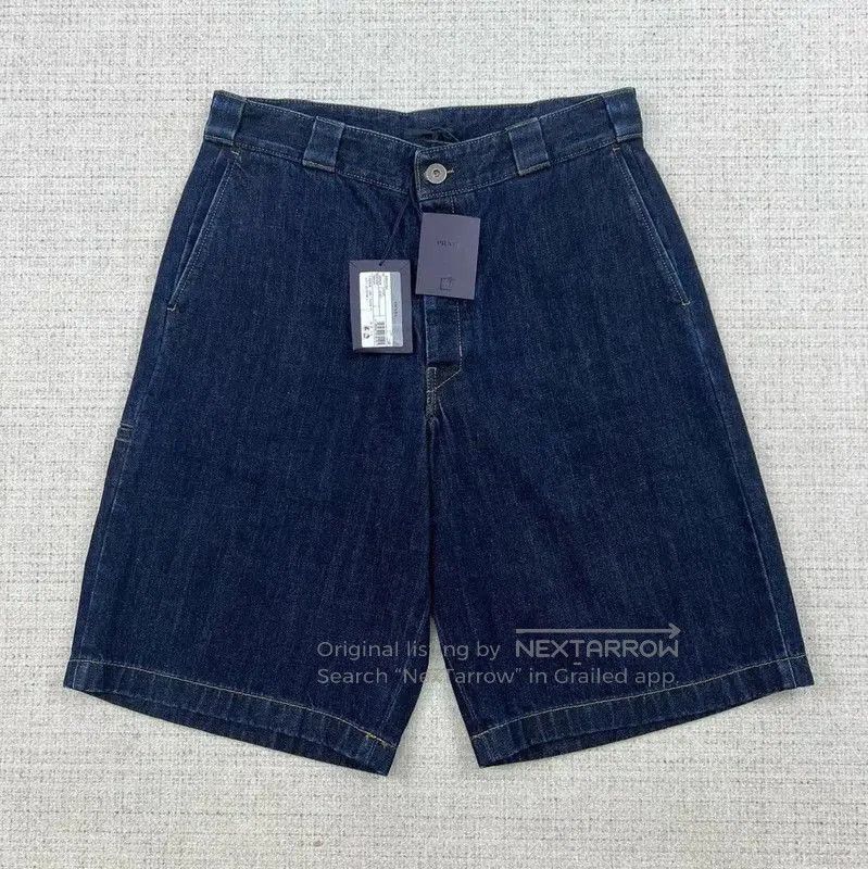 Prada Prada Logo Cotton Summer Shorts for Men. Size US 30 / EU 46 - 1 Thumbnail