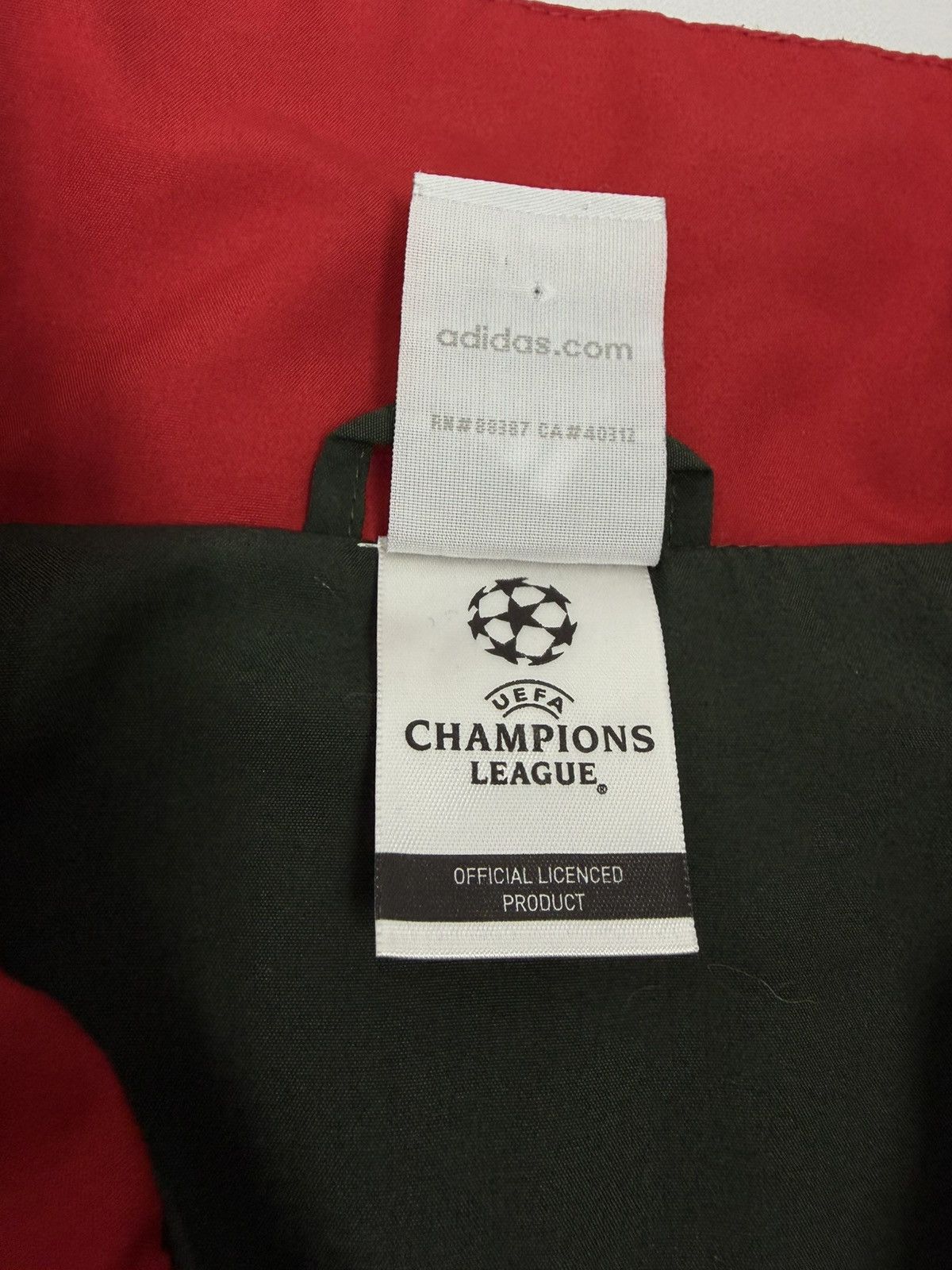 Nike AC Milan Adidas Tracksuit Champions League FootballY2K Set Size US L / EU 52-54 / 3 - 21 Thumbnail