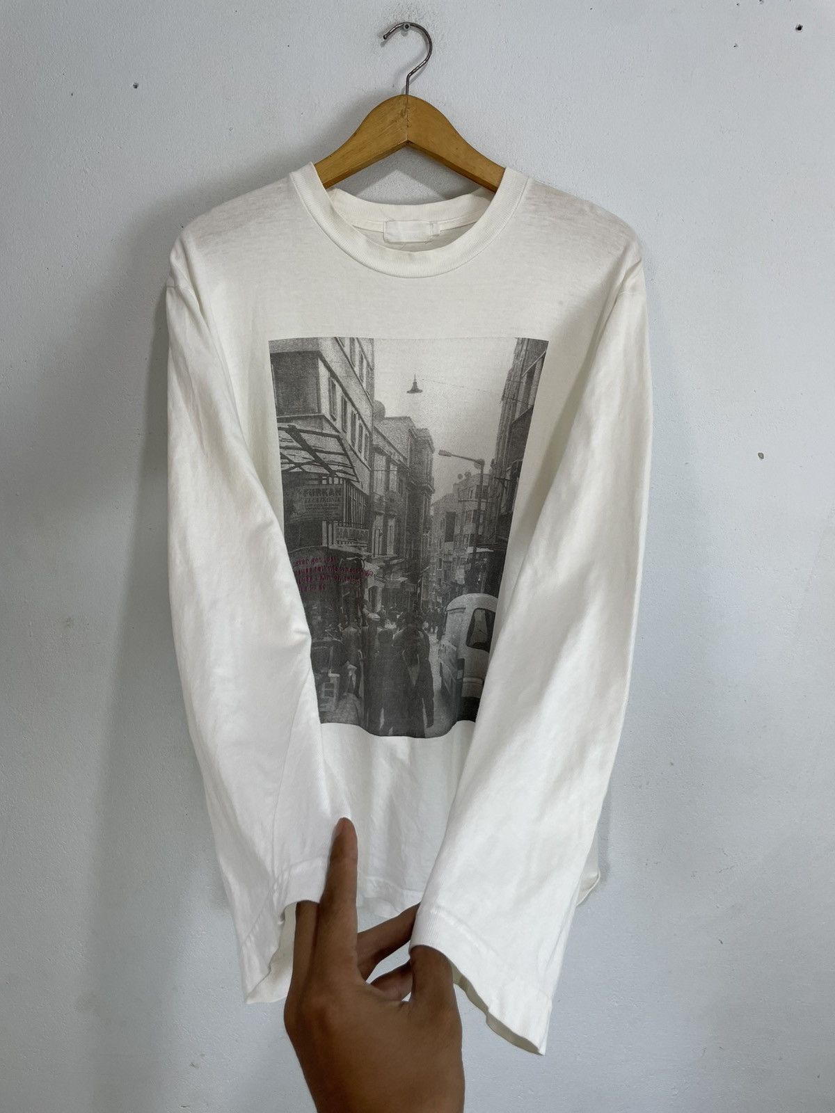 Beams Plus RETRO JAPANESE NOSTALGIC PANORAMIC CITY VIEW LONGSLEEVE Size US L / EU 52-54 / 3 - 4 Thumbnail