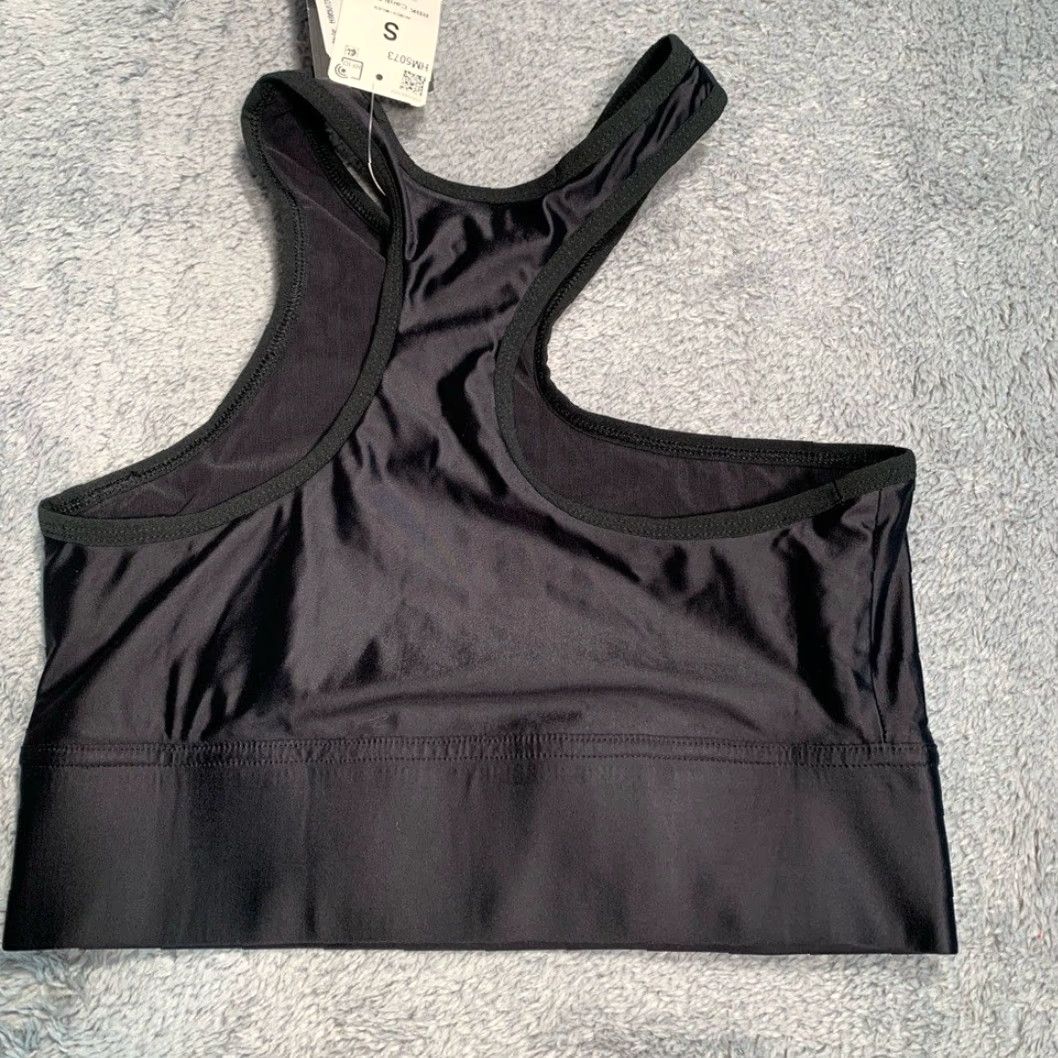 Reebok Reebok Black Sports Bra Small NWT User: Reebok Black Sports Bra Small NWT Size ONE SIZE - 6 Thumbnail