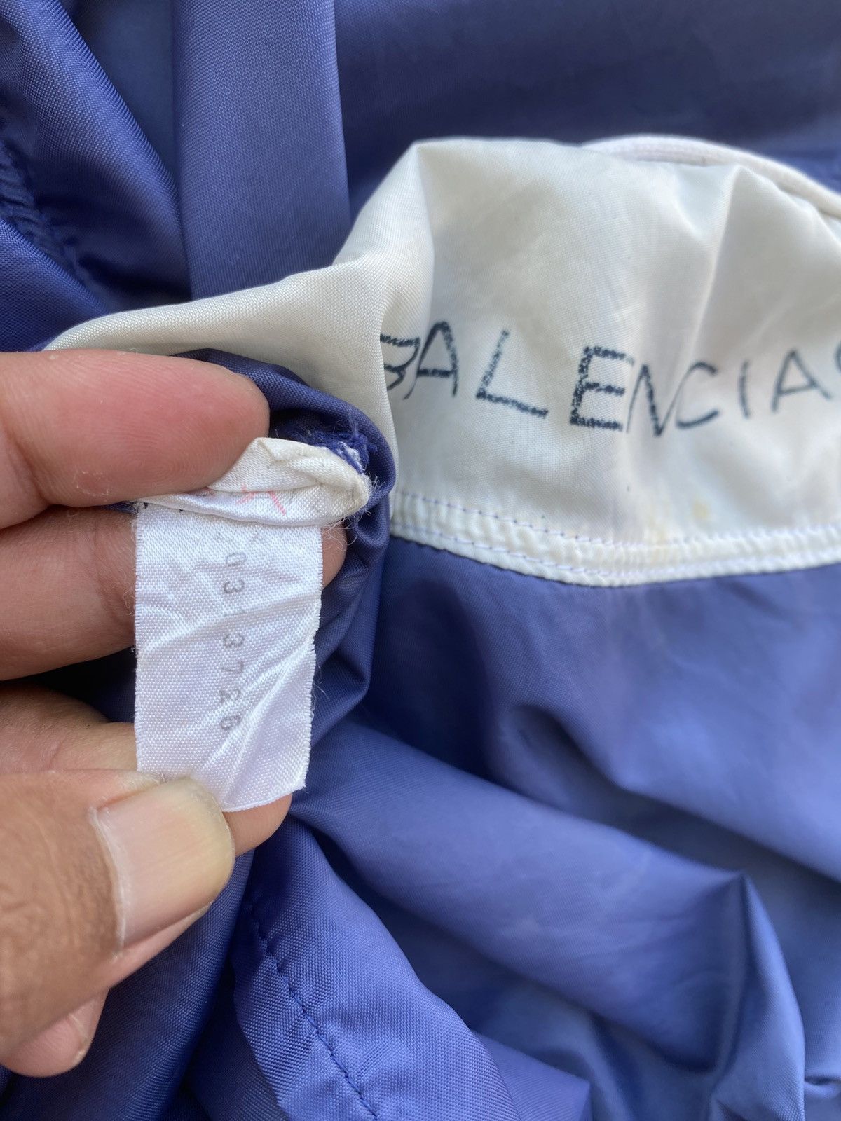 Balenciaga Rare Vintage Balenciaga Sports Windbreaker Size US M / EU 48-50 / 2 - 21 Thumbnail
