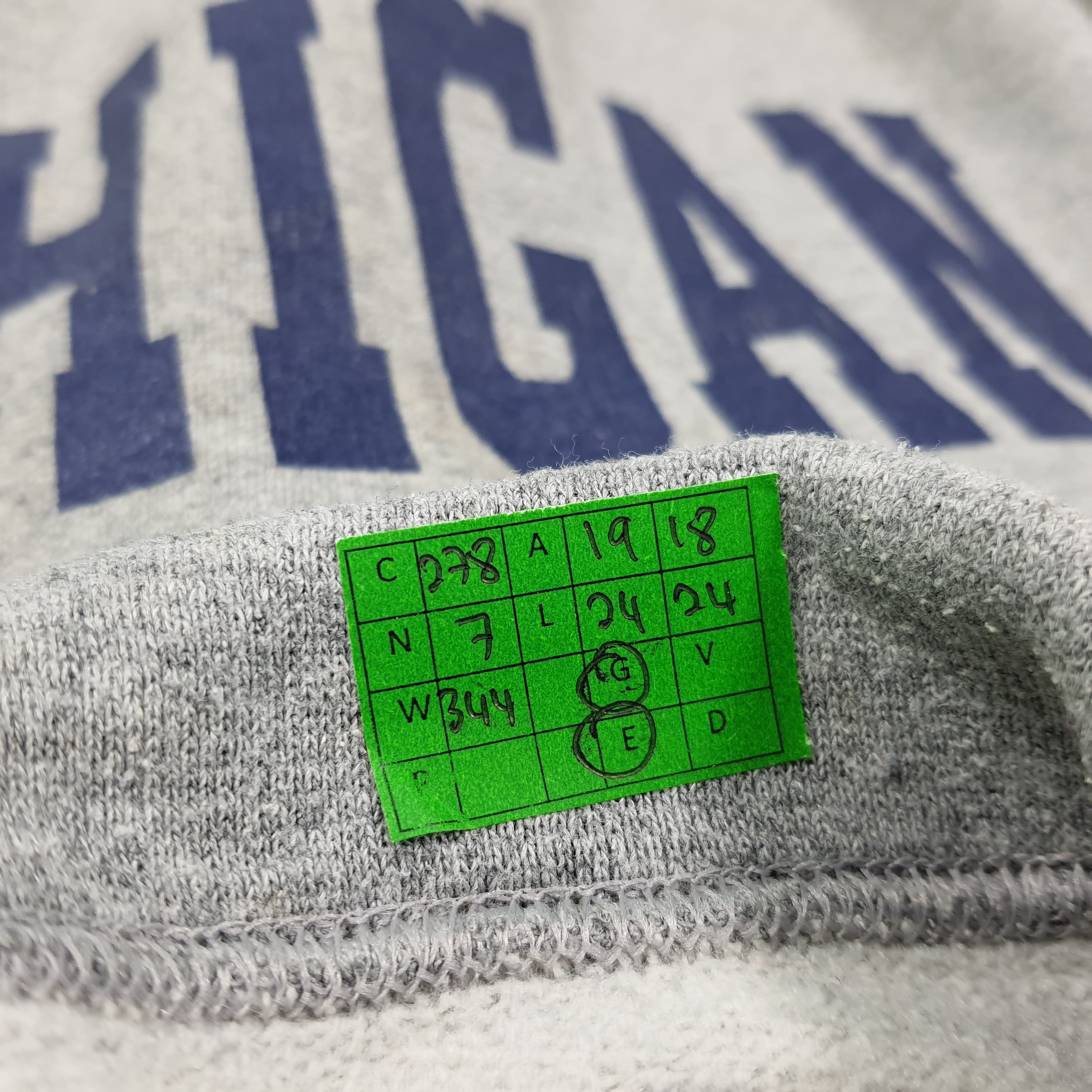 Jerzees Vintage Michigan University Sweatshirt Pullover C278N7 Size US S / EU 44-46 / 1 - 7 Thumbnail