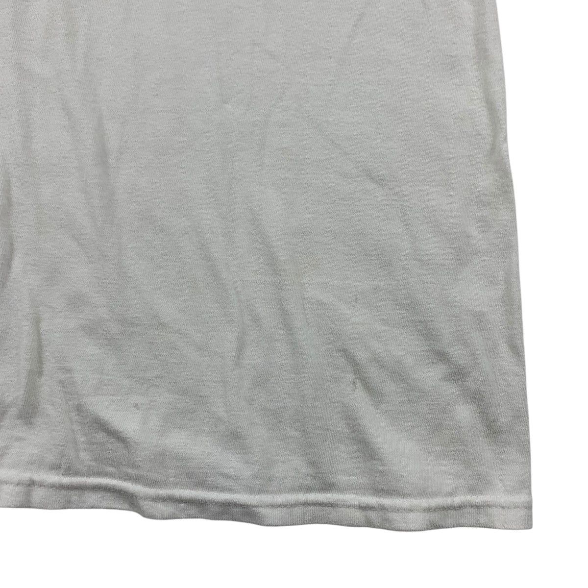 Hanes × Vintage Vintage UNIVERSITY OF HAWAII Rainbow printed tee Size US L / EU 52-54 / 3 - 8 Thumbnail