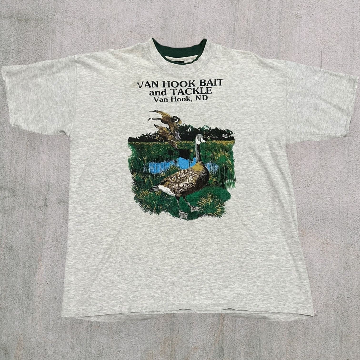 Signal Sport Van hook bait and tackle green double collar Size US XL / EU 56 / 4 - 1 Thumbnail