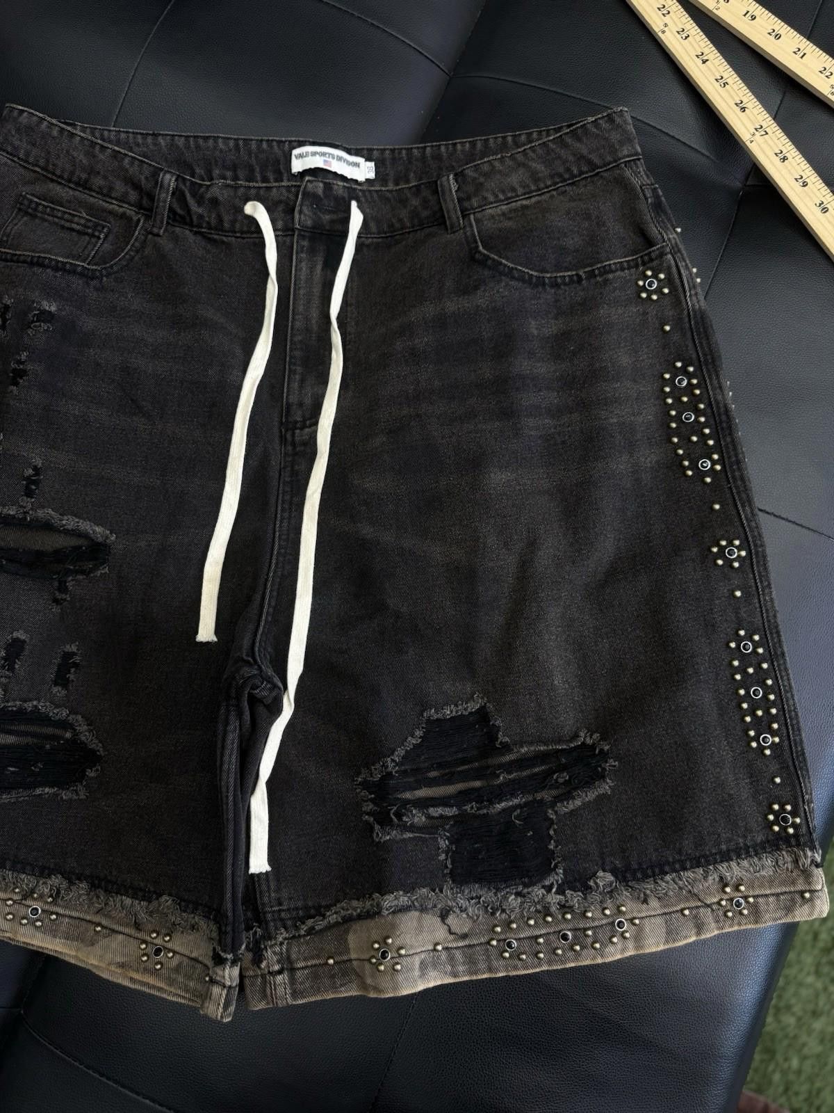 Vale Valley Denim Studded Shorts Size 38 (Brand New) Black/Brown Size US 38 / EU 54 - 2 Thumbnail
