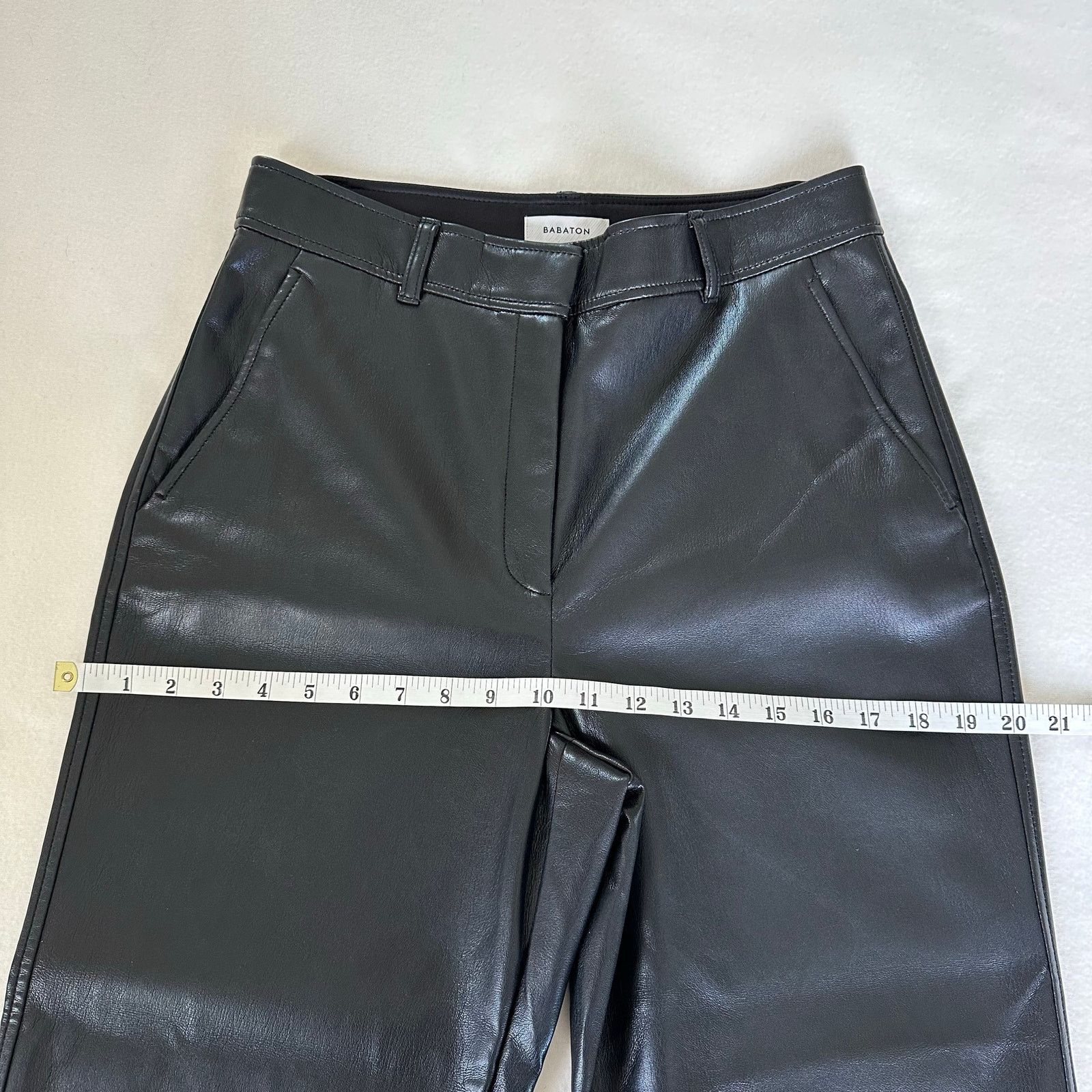 Aritzia Babaton Vegan Leather Command Cropped Pants Black Size 10 Size 32" / US 10 / IT 46 - 4 Thumbnail
