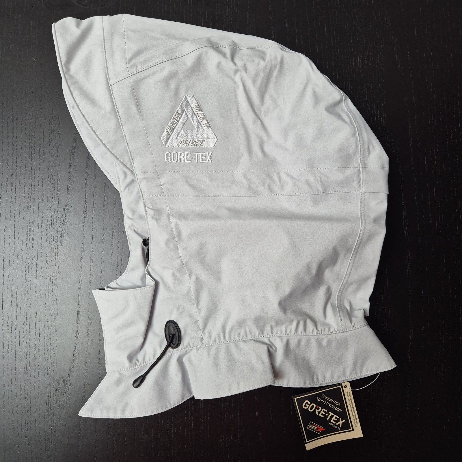 Palace Palace Gore-Tex 3L Showerman Hood Cloud Grey S/M New SS25 Size ONE SIZE - 1 Thumbnail
