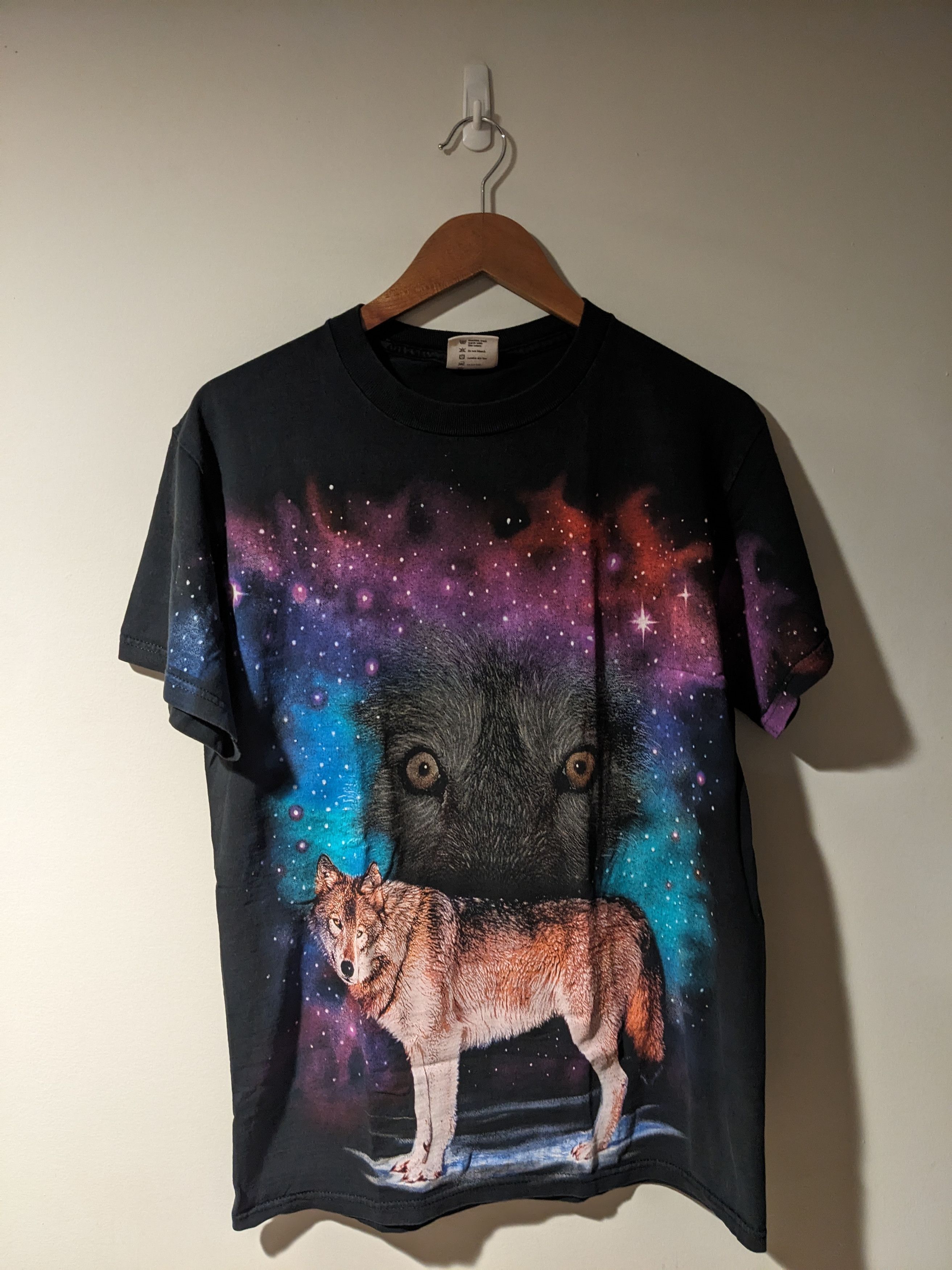 Vintage Vintage 90s Wolf Animal Nature Psychedelic Medium T-Shirt Size US M / EU 48-50 / 2 - 1 Thumbnail
