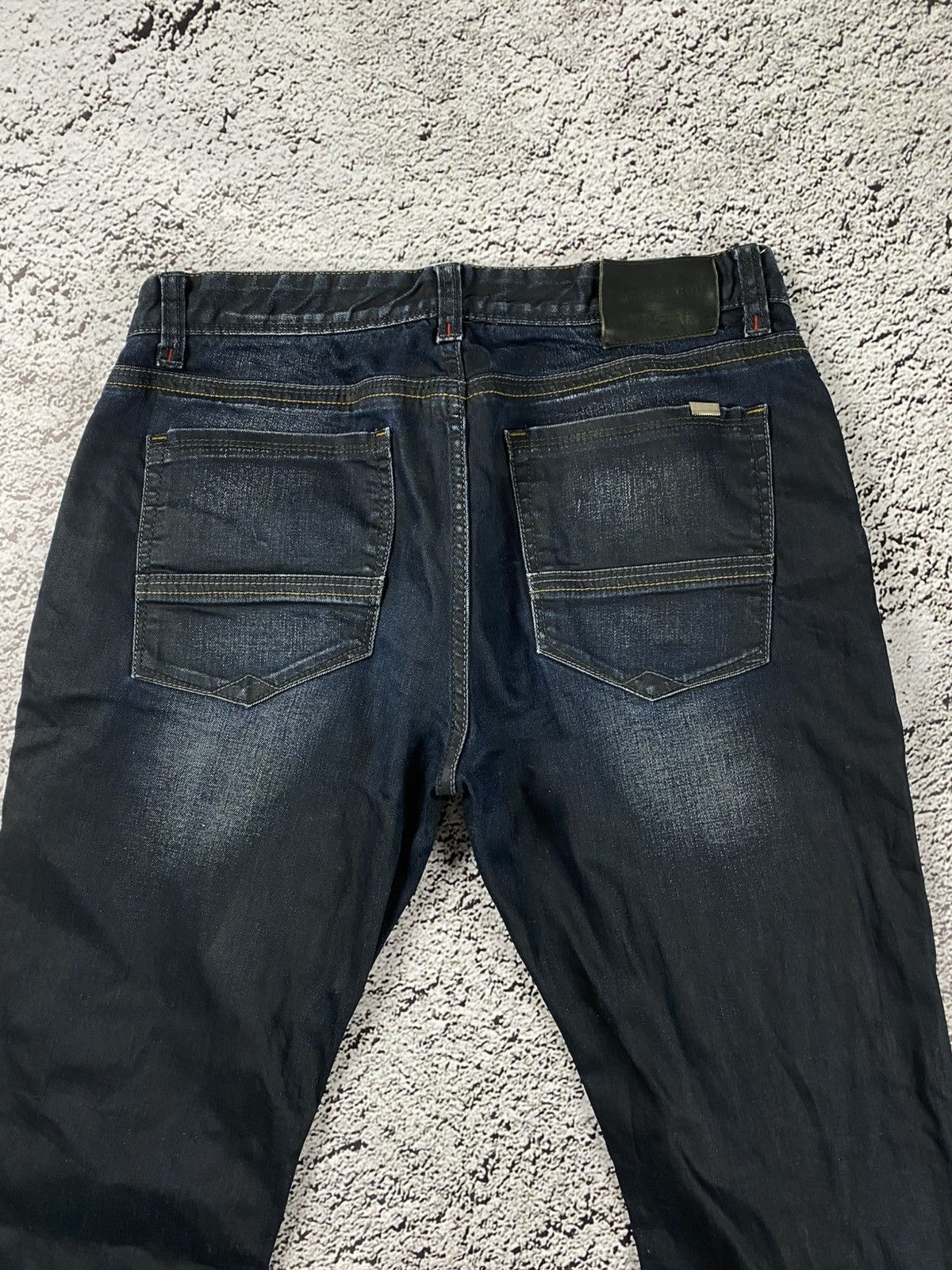 Pierre Cardin Vintage Y2K Pierre Cardin straight faded denim jeans Size US 34 / EU 50 - 5 Thumbnail