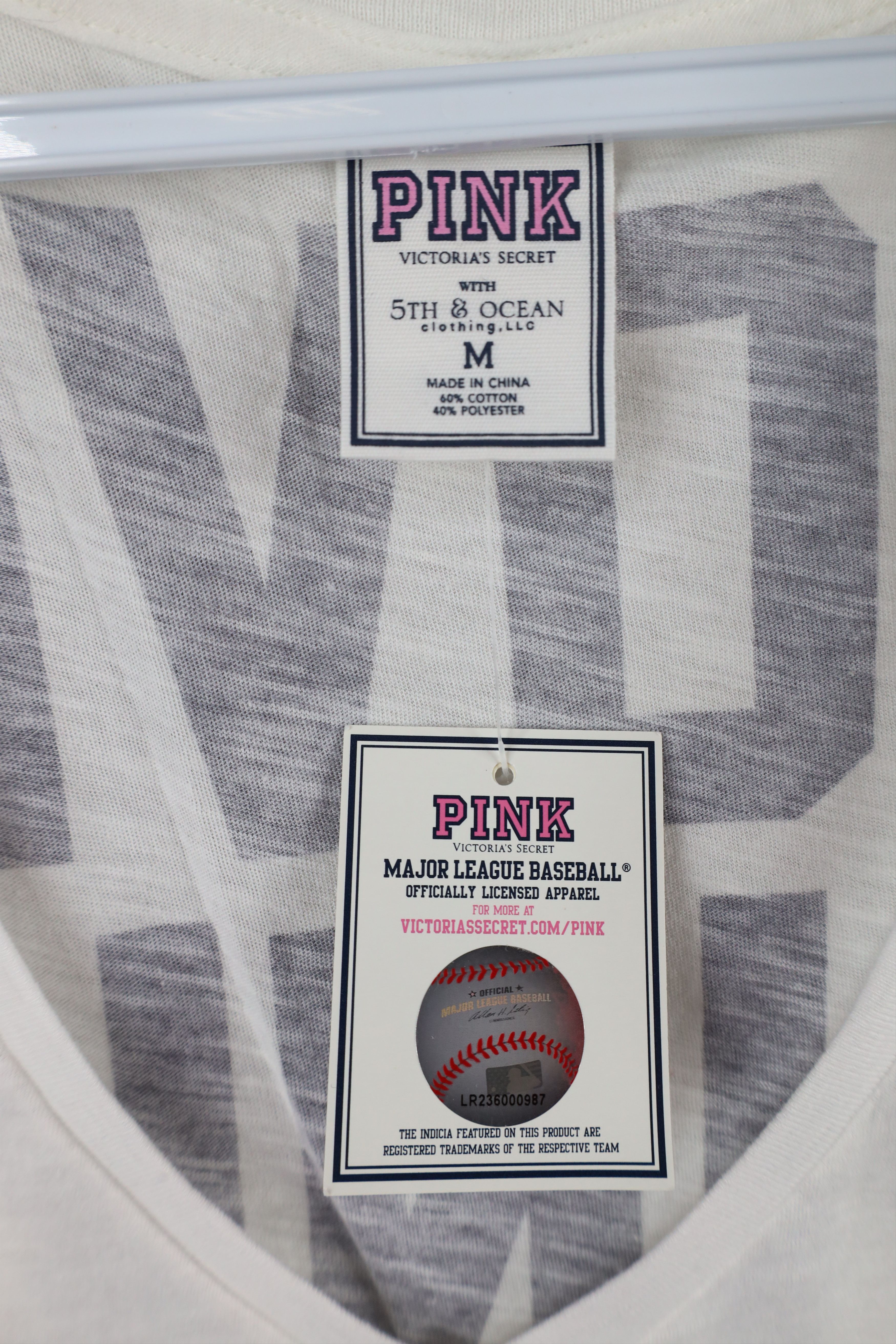 Pink × Vintage New Pink Victoria's Secret Cleveland Indian Baseball T-Shirt Size M / US 6-8 / IT 42-44 - 5 Thumbnail