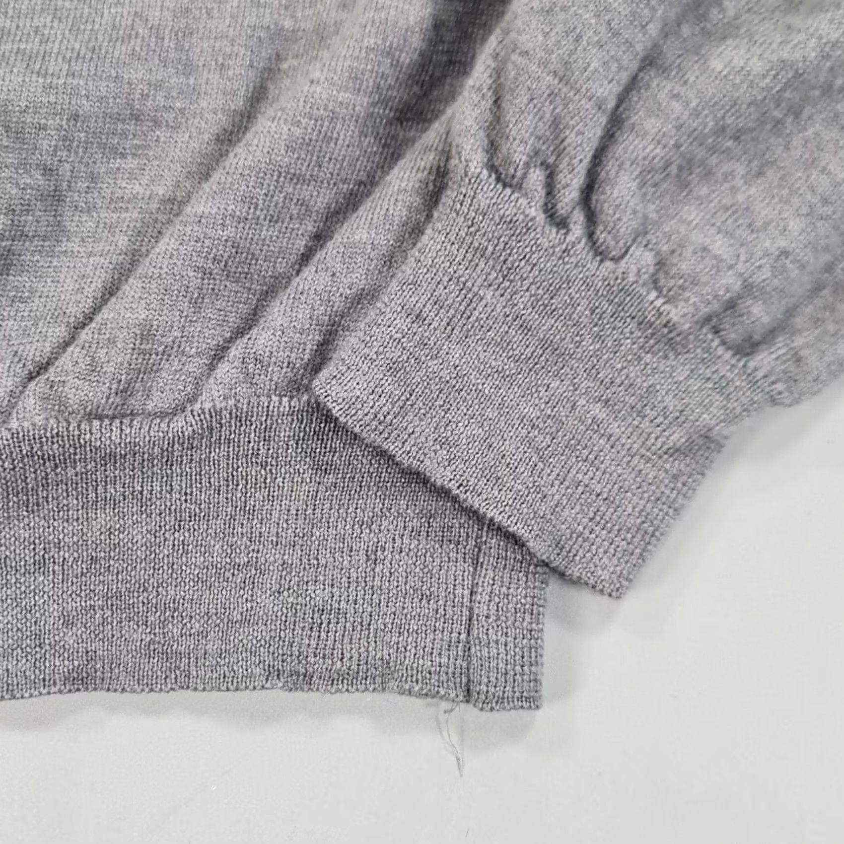 Vintage SAND Copenhagen Jumper Grey Small Merino Wool Extra Fine Knit V-Neck Long Sleeve Mens Pullover Knitwear Regular Fit Classic 90s? Size US S / EU 44-46 / 1 - 4 Thumbnail
