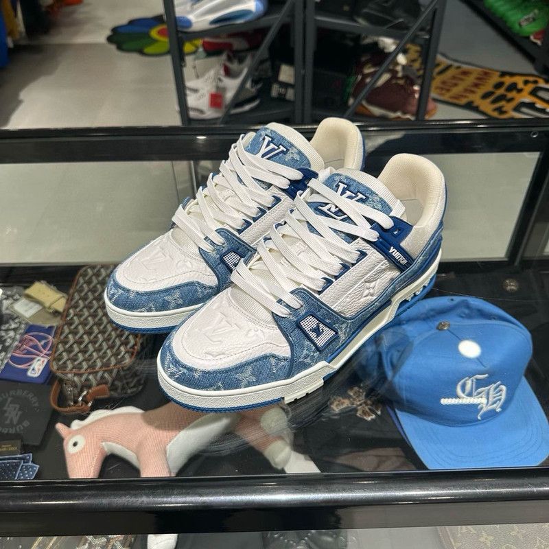 Louis Vuitton Louis Vuitton Denim Leather Low-Top Sneakers 0079 Size US 9.5 / EU 42-43 - 1 Thumbnail