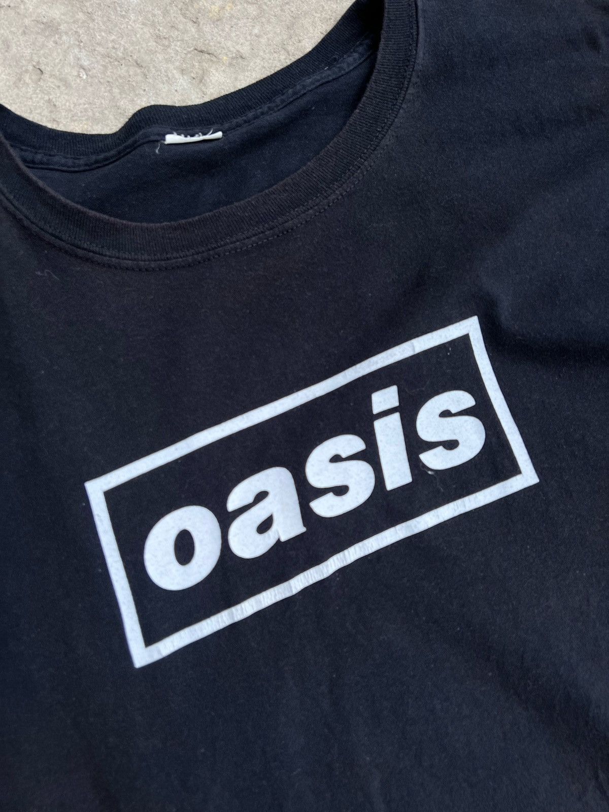 Band Tees Vintage Oasis faded tee Definitely Maybe T Shirt Radiohead Size US XXL / EU 58 / 5 - 6 Thumbnail