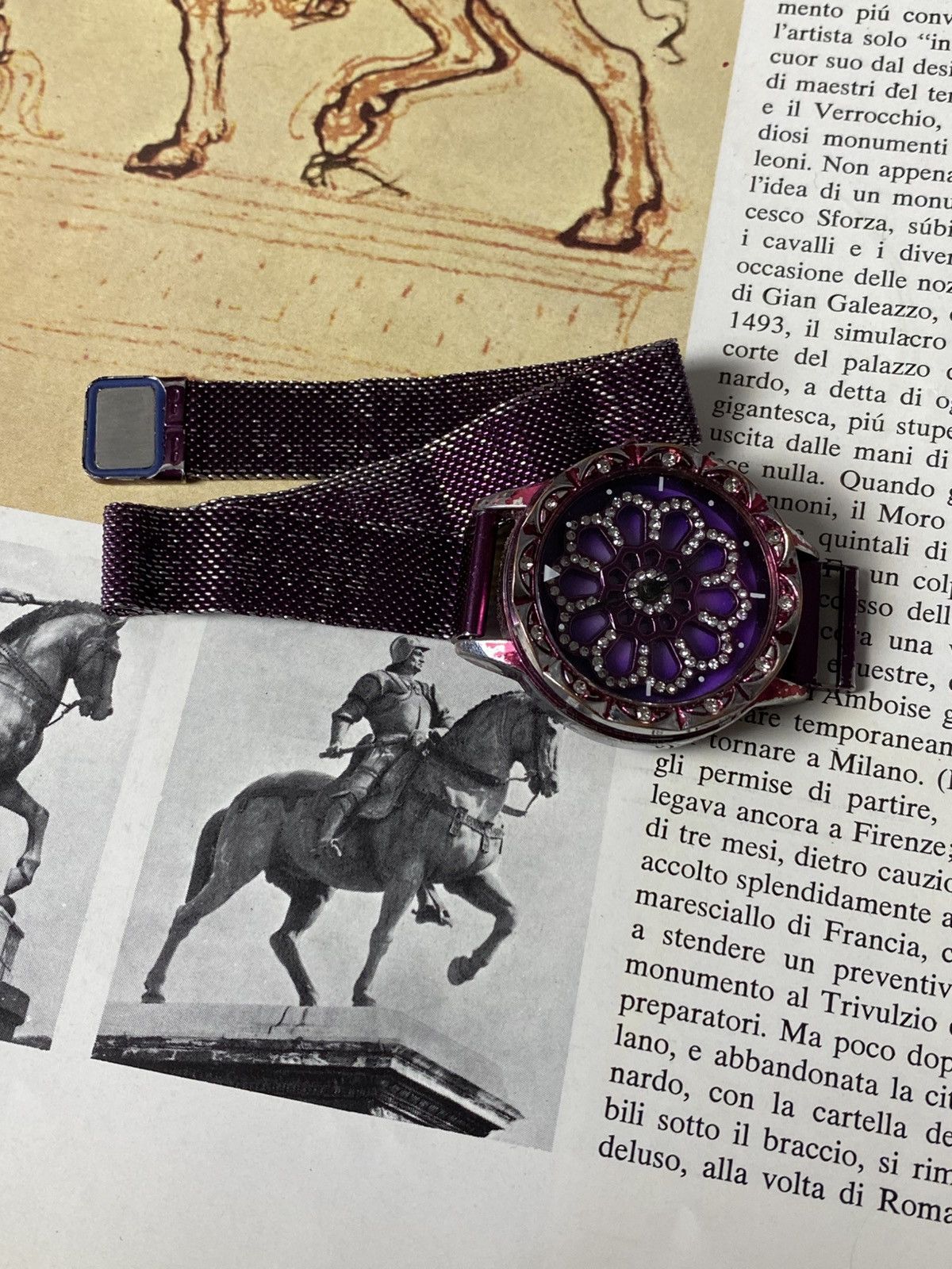 Japanese Brand Luxury Purple Spinning Flower Dial Magnetic Mesh Watch Size ONE SIZE - 10 Thumbnail
