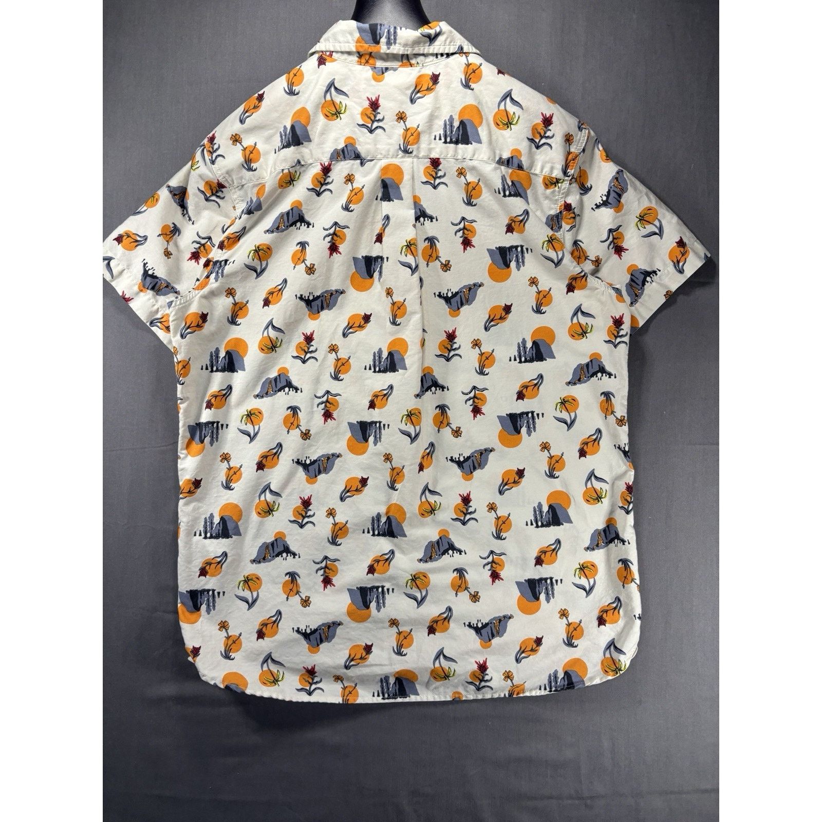 The North Face North Face Baytrail Shirt Short-Sleeve Desert Print Men’s L Size US L / EU 52-54 / 3 - 3 Thumbnail