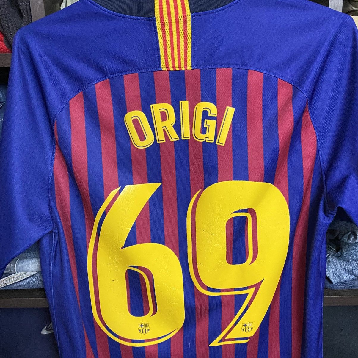 Nike Mens Nike FC Barcelona Origi 69 Player 2018 soccer jersey Size US S / EU 44-46 / 1 - 11 Thumbnail