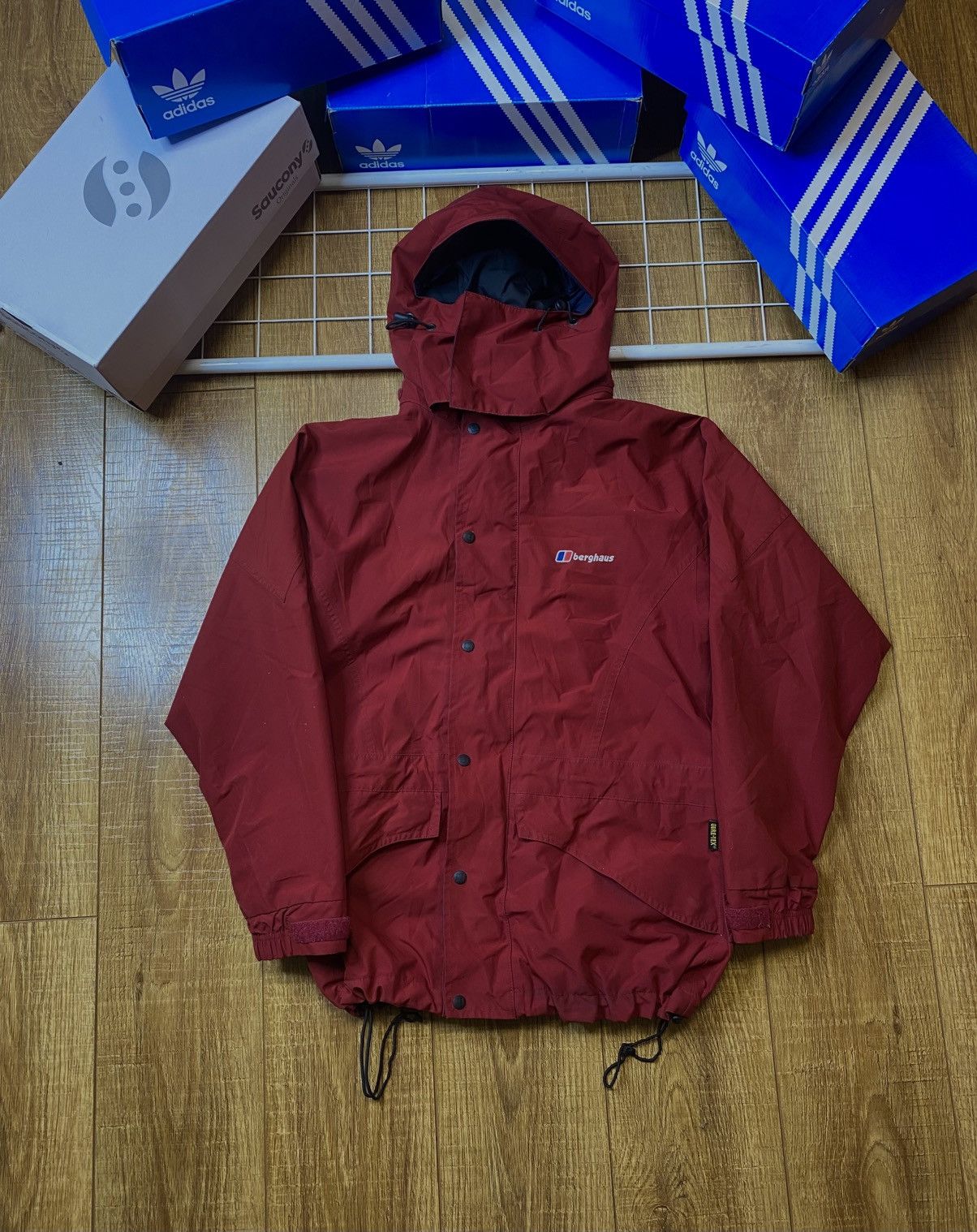 Berghaus Berghaus GORE-TEX Size M / US 6-8 / IT 42-44 - 2 Thumbnail
