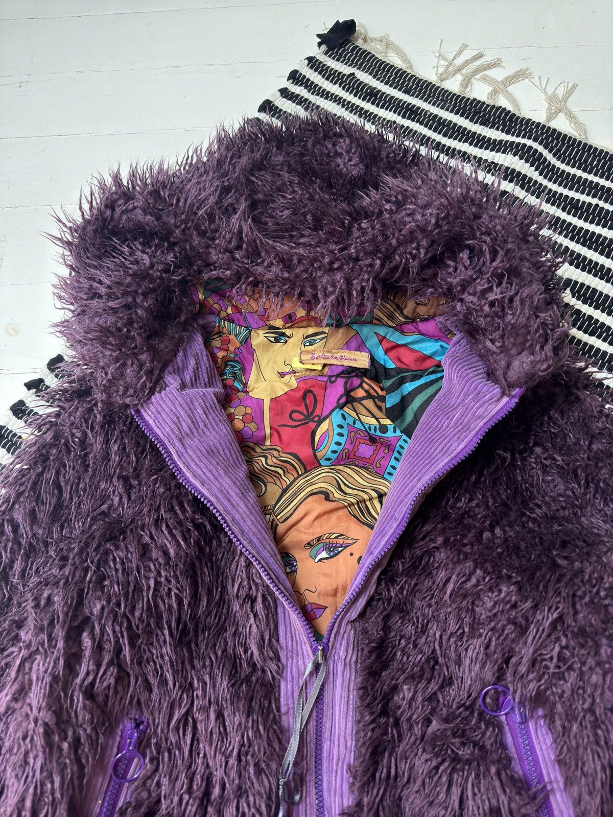 Vintage VINTAGE AVANT GARDE FLUFFY 2000s MAXI FAUX FUR COAT Size L / US 10 / IT 46 - 4 Thumbnail