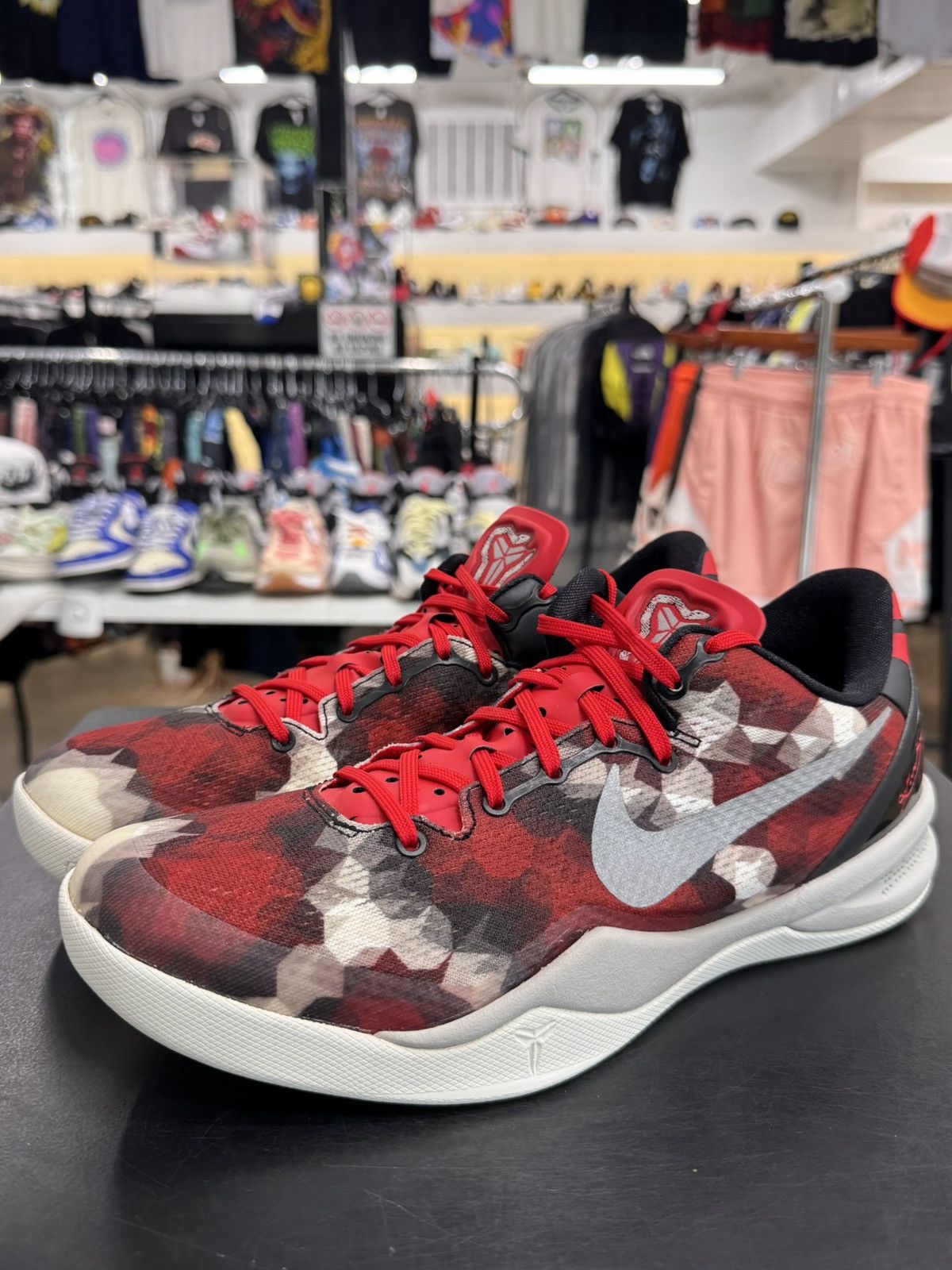 Nike Nike Kobe 8 Milk Snake Size 9.5 (2013) Size US 9.5 / EU 42-43 - 1 Thumbnail