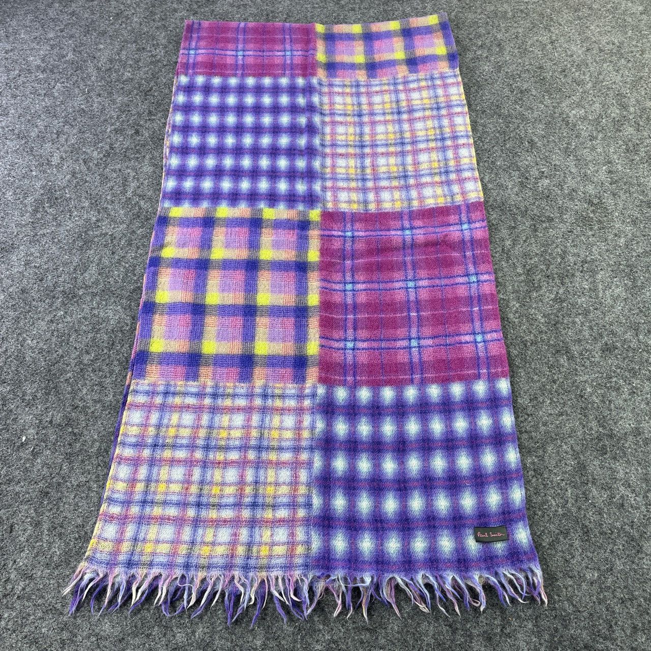 Paul Smith Paul Smith Stole / Scarf / Muffler / Neckwear T377 Size ONE SIZE - 1 Thumbnail