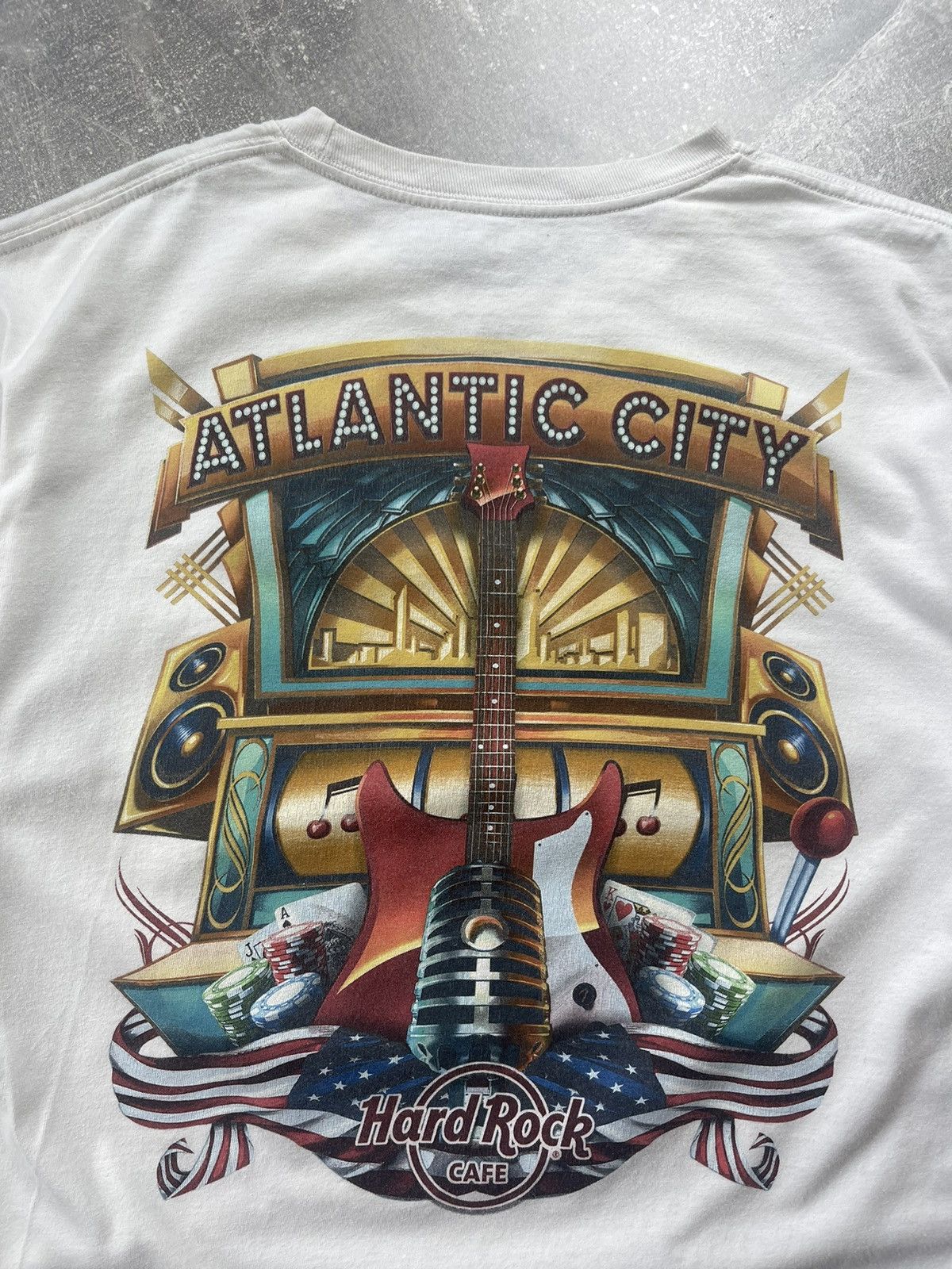 Band Tees × Hard Rock Cafe × Vintage Hard Rock Cafe Atlantic City Graphic Tee Guitar Print Tee Size US L / EU 52-54 / 3 - 3 Thumbnail