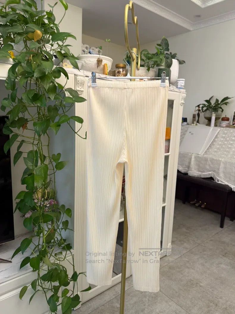 Issey Miyake Issey Miyake Light Beige Straight Slim Pants Size 25" / US 0 / IT 36 - 6 Thumbnail