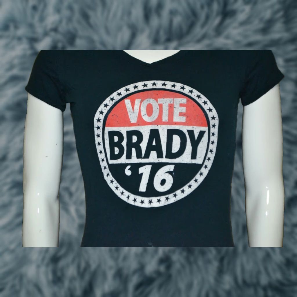 Next Level Womens Jrs Vote Tom Brady 16 T Shirt Large V Neck Pats Football Politics GOAT Blue Size L / US 10 / IT 46 - 1 Thumbnail