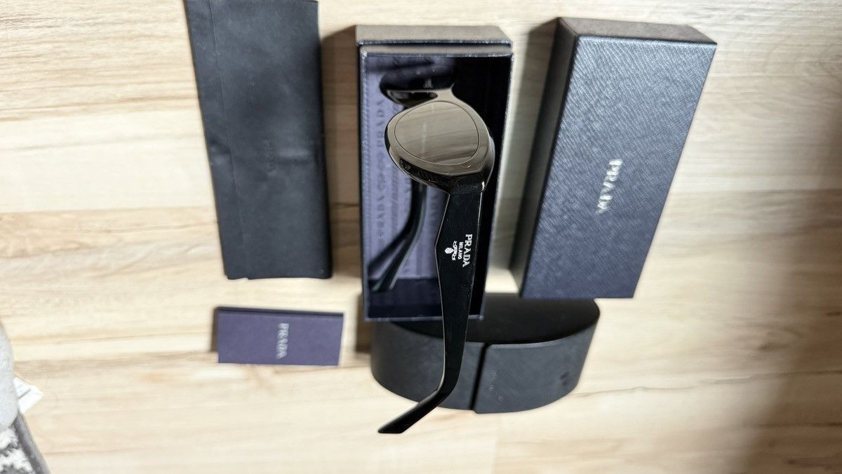 Prada Prada Sunglasses Polished Black SPR 26Z 16K-08Z with Case Size ONE SIZE - 1 Thumbnail