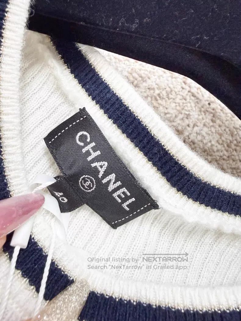 Chanel Chanel Love stripe double C logo love embroidery knitted s Size S / US 4 / IT 40 - 5 Thumbnail
