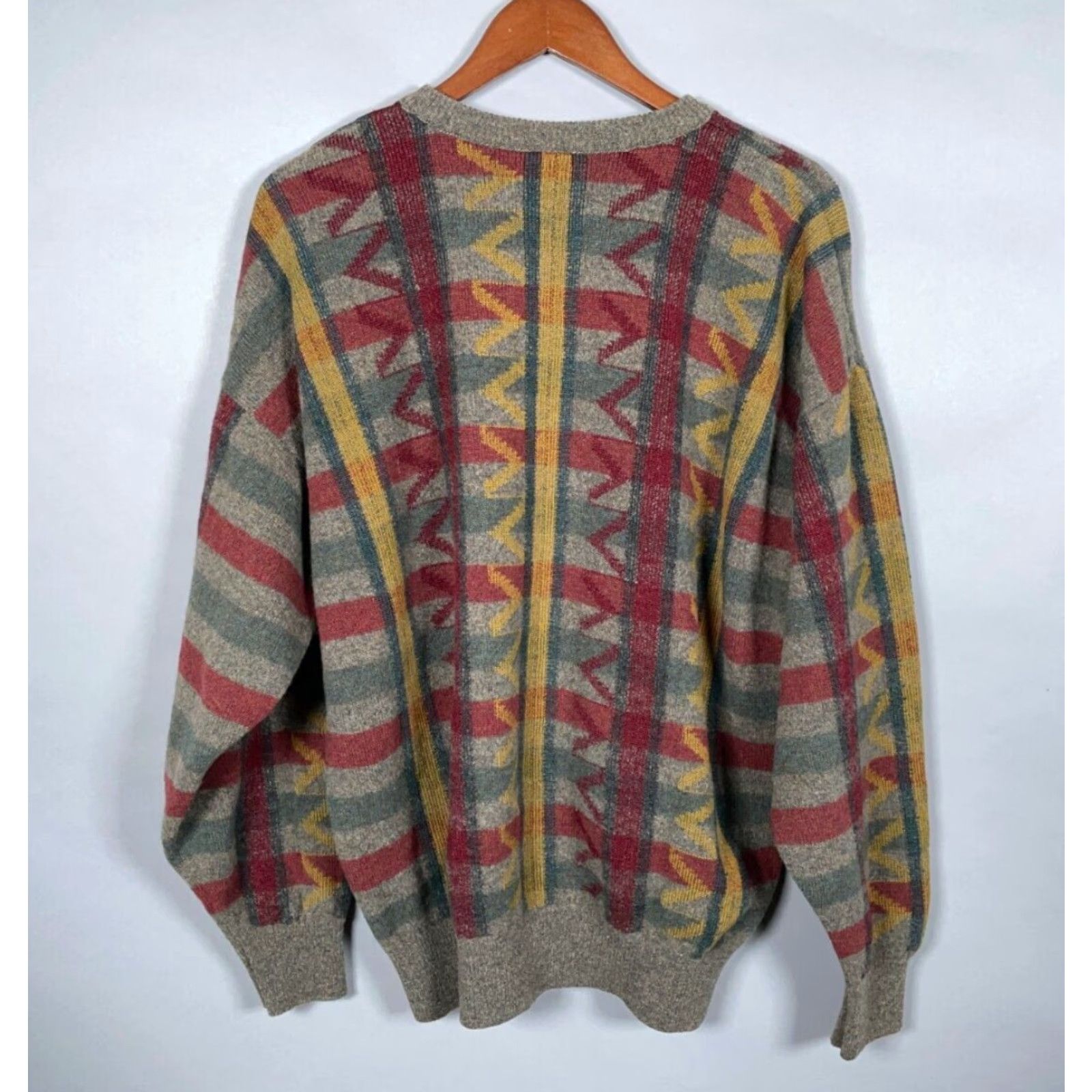 Vintage VINTAGE Woodward Lambs Wool Check Pattern Sweater Adult Big 2X Gray Red Yellow England Mens Size US XXL / EU 58 / 5 - 3 Thumbnail
