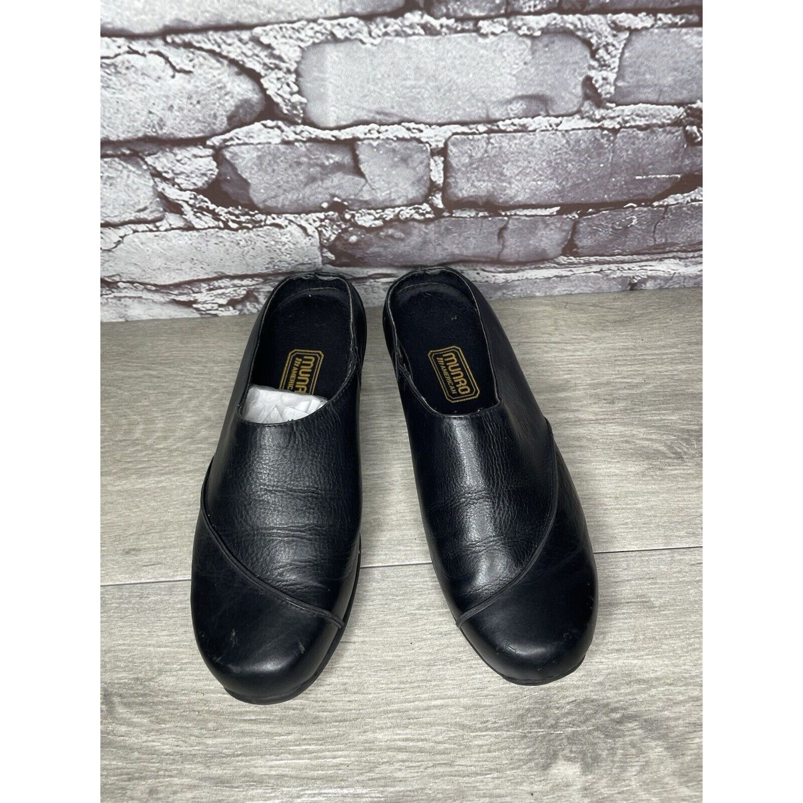 Other Munro American Black Leather SlipOn Slingback Mules Shoes Wo Size US 6 / IT 36 - 2 Thumbnail