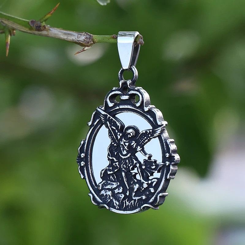 Japanese Brand × Jewelry Mirror With Angle Pendant Necklace 2025 Size ONE SIZE - 2 Thumbnail