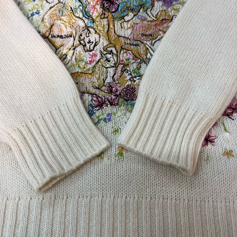 Dior Dior Milk white bee embroidered animal flower cashmere swe Size XXS / US 00 / IT 34 - 4 Thumbnail