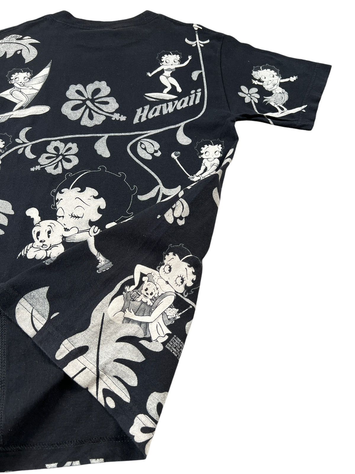 Cartoon Network × Vintage Vintage 1998 Betty Boop Hawaii All-Over Print Tshirt Size US S / EU 44-46 / 1 - 10 Thumbnail