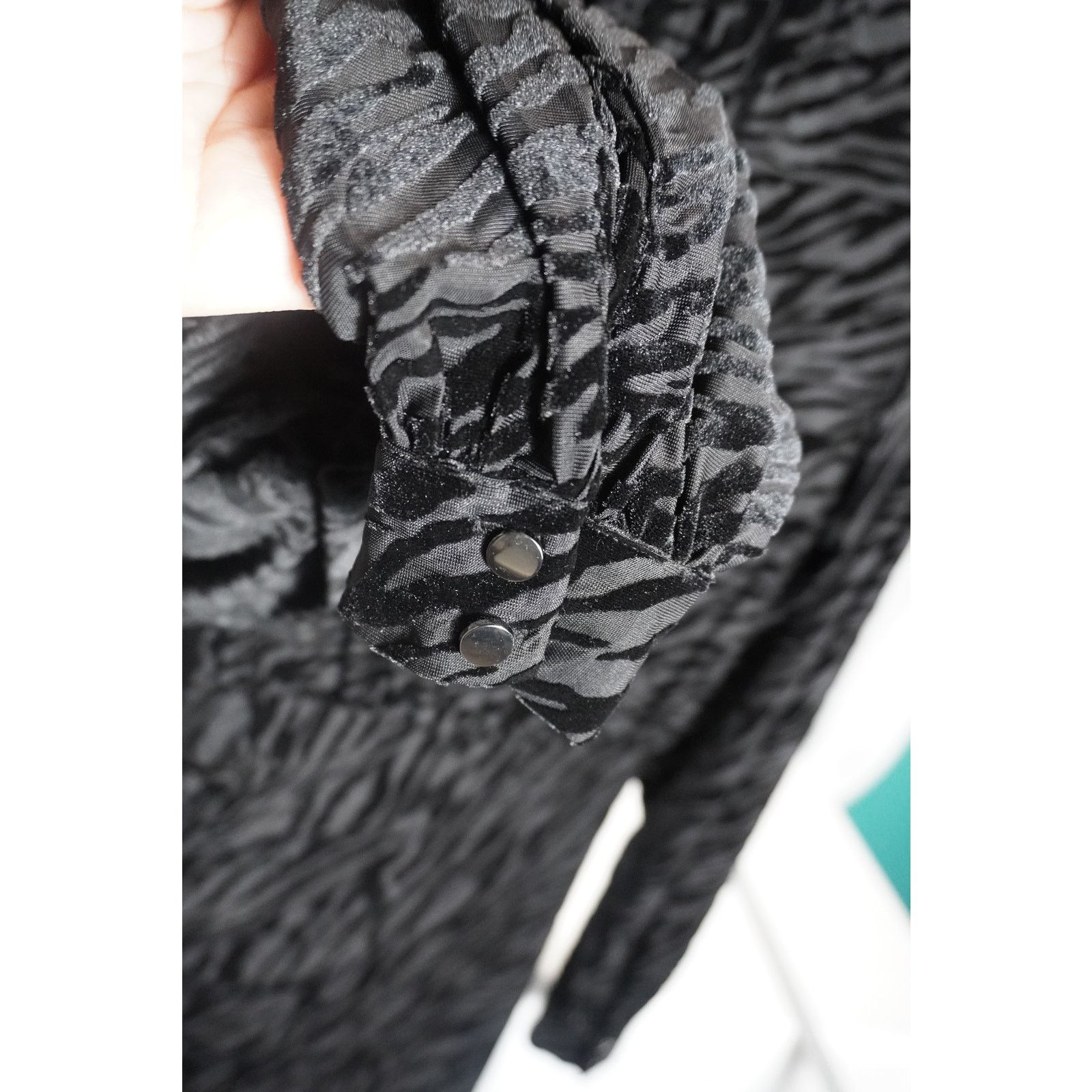 Ramy Brook Ramy Brook Kalani Black Zebra Velvet Burnout - Long Sleeve Size XS / US 0-2 / IT 36-38 - 3 Thumbnail