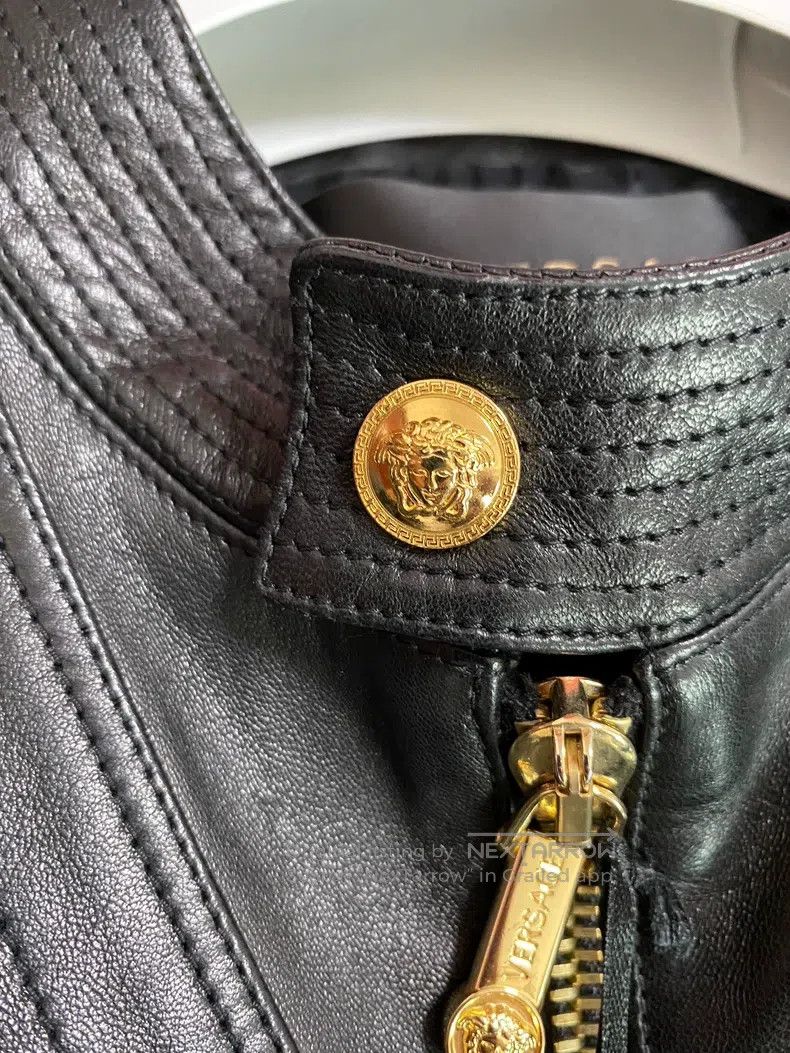 Versace Versace Main line locomotive leather clothestle padded jac Size US M / EU 48-50 / 2 - 3 Thumbnail