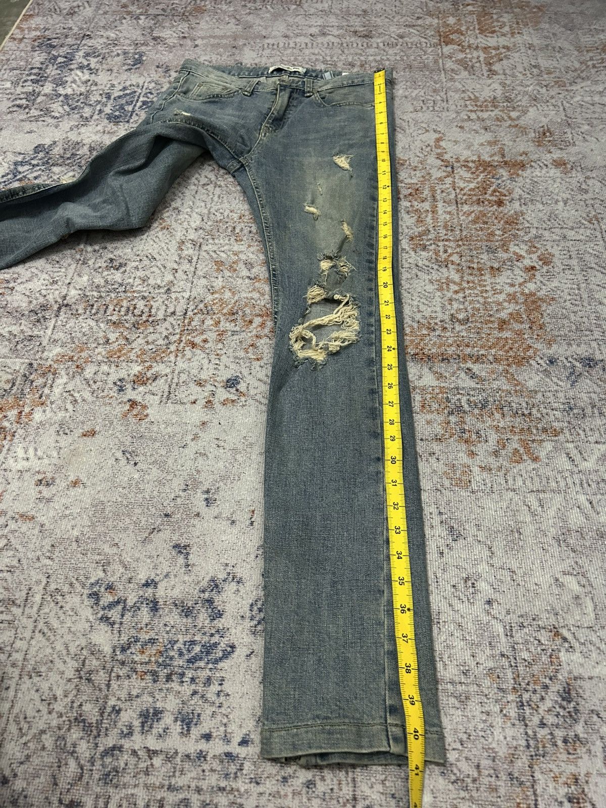 Andersson Bell Anderson Bell Scandinavia Distressed Buttom zipper Jeans Size US 29 - 22 Thumbnail