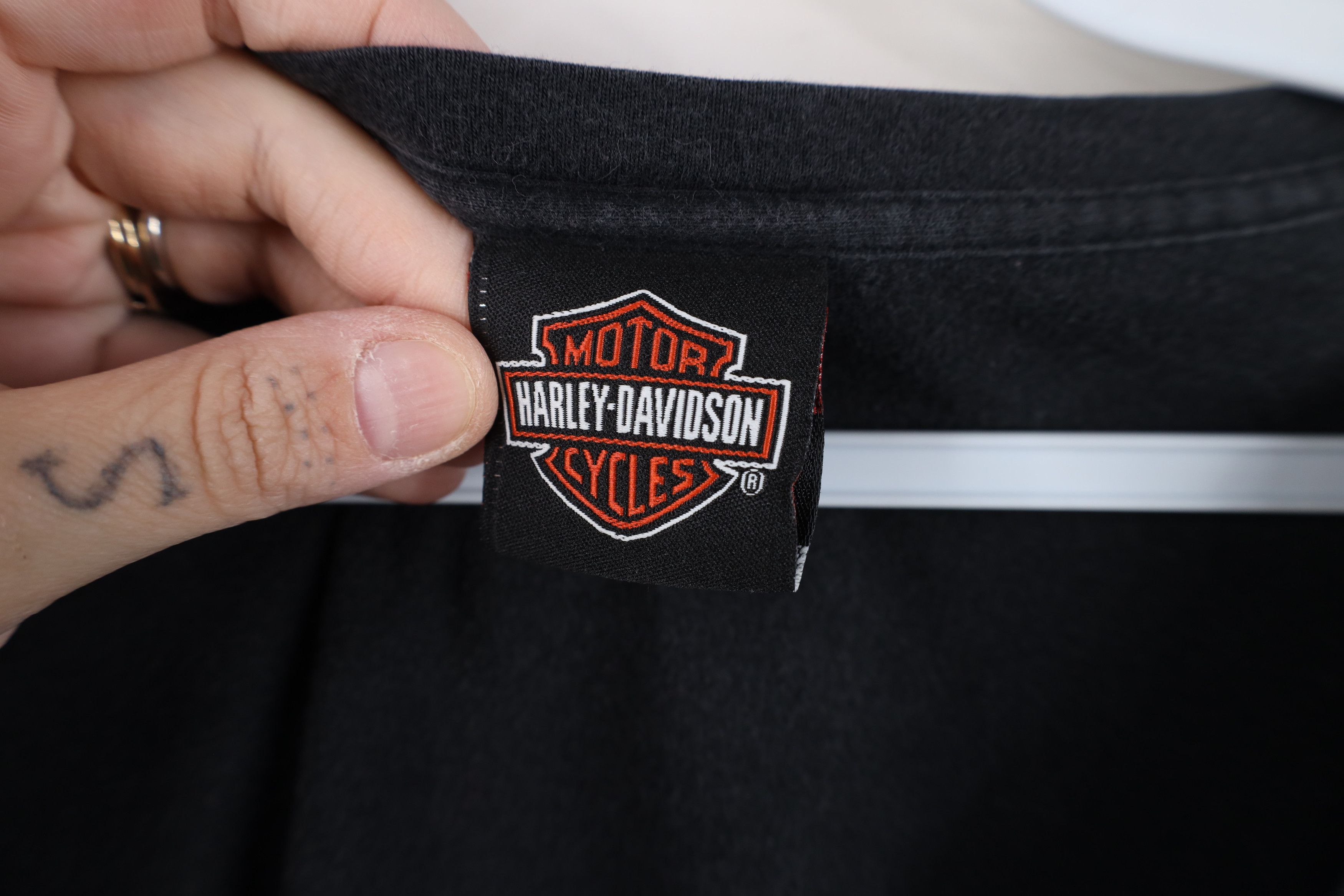 Harley Davidson Vintage Y2K Harley Davidson Tribal Long Sleeve T-Shirt Size L / US 10 / IT 46 - 10 Thumbnail